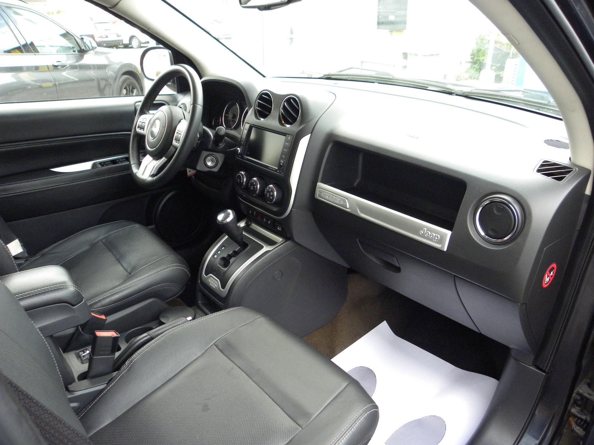 JEEP Compass 2.4 Limited Automatic-image-5