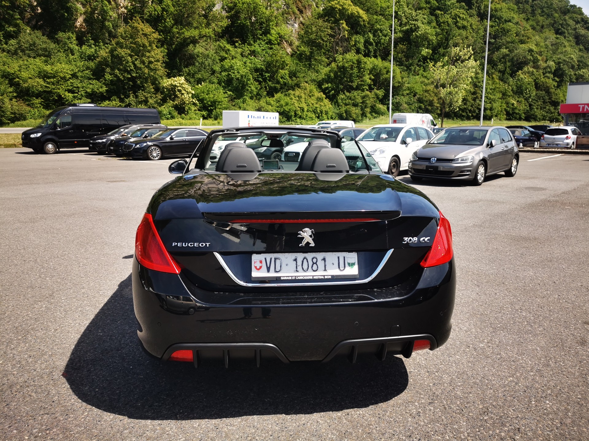 PEUGEOT 308 CC 1.6 16V Turbo Allure Automatic-image-10