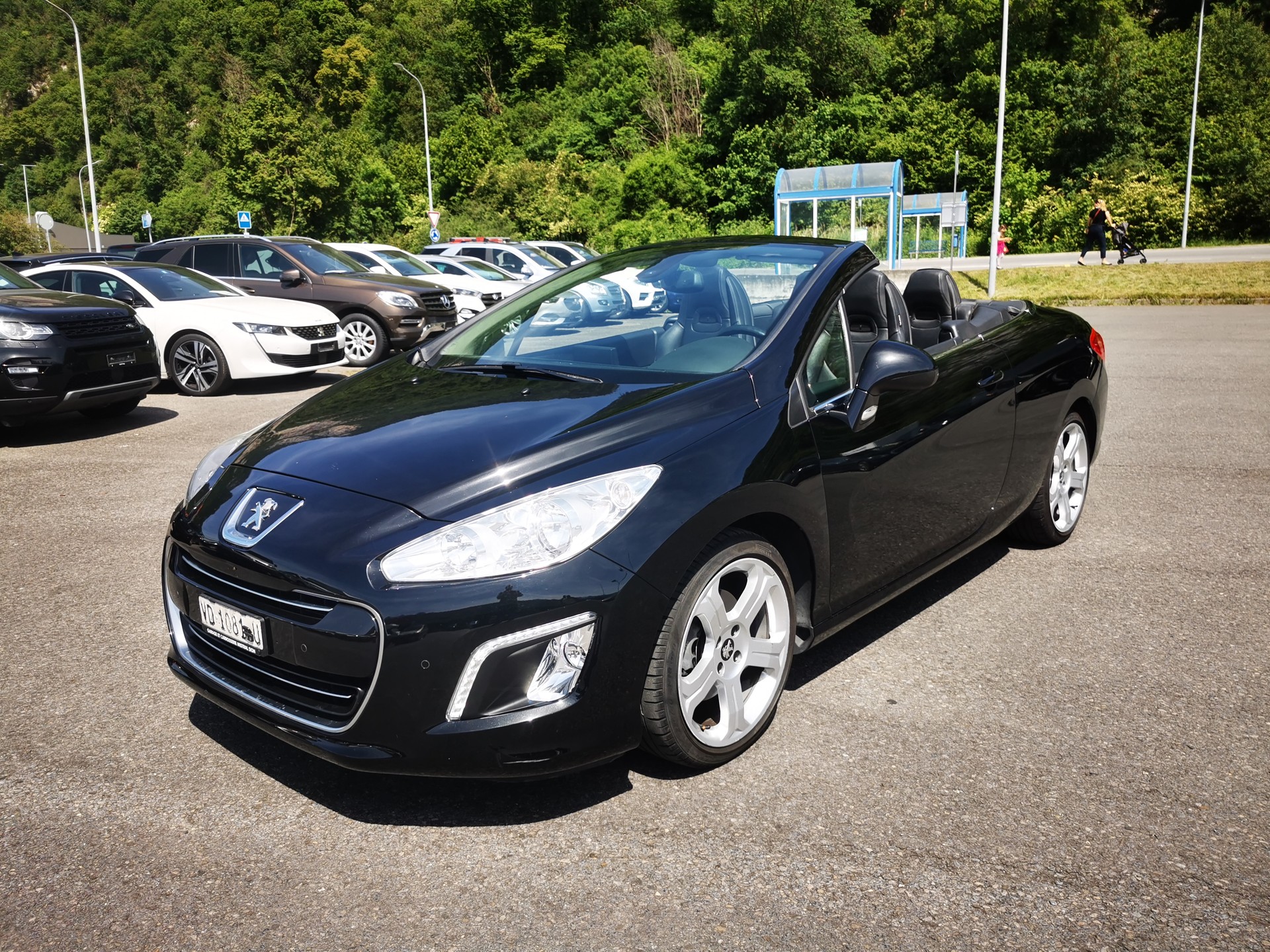 PEUGEOT 308 CC 1.6 16V Turbo Allure Automatic-image-0