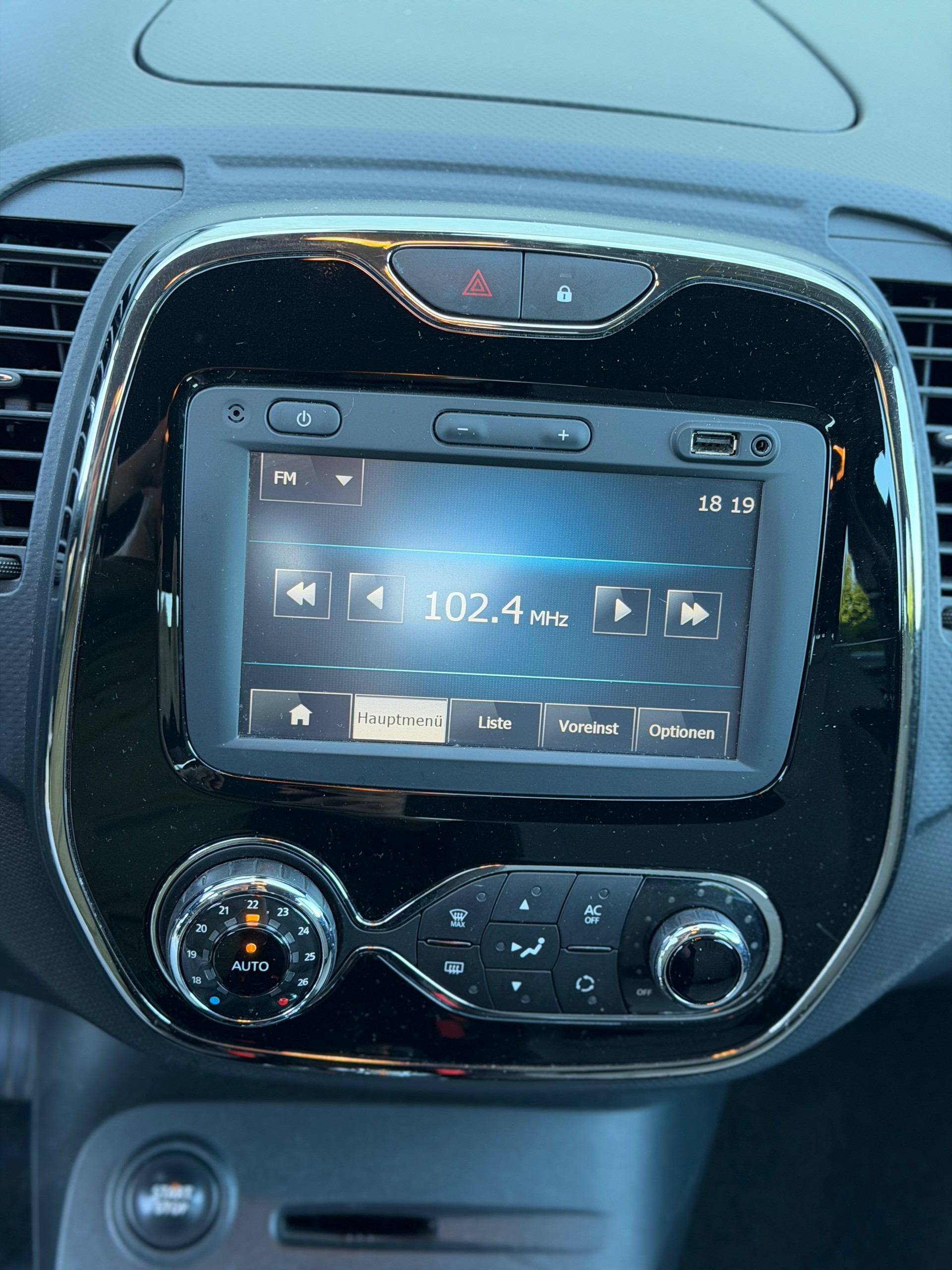 RENAULT Captur 1.2 T 16V Dynamique EDC-image-9