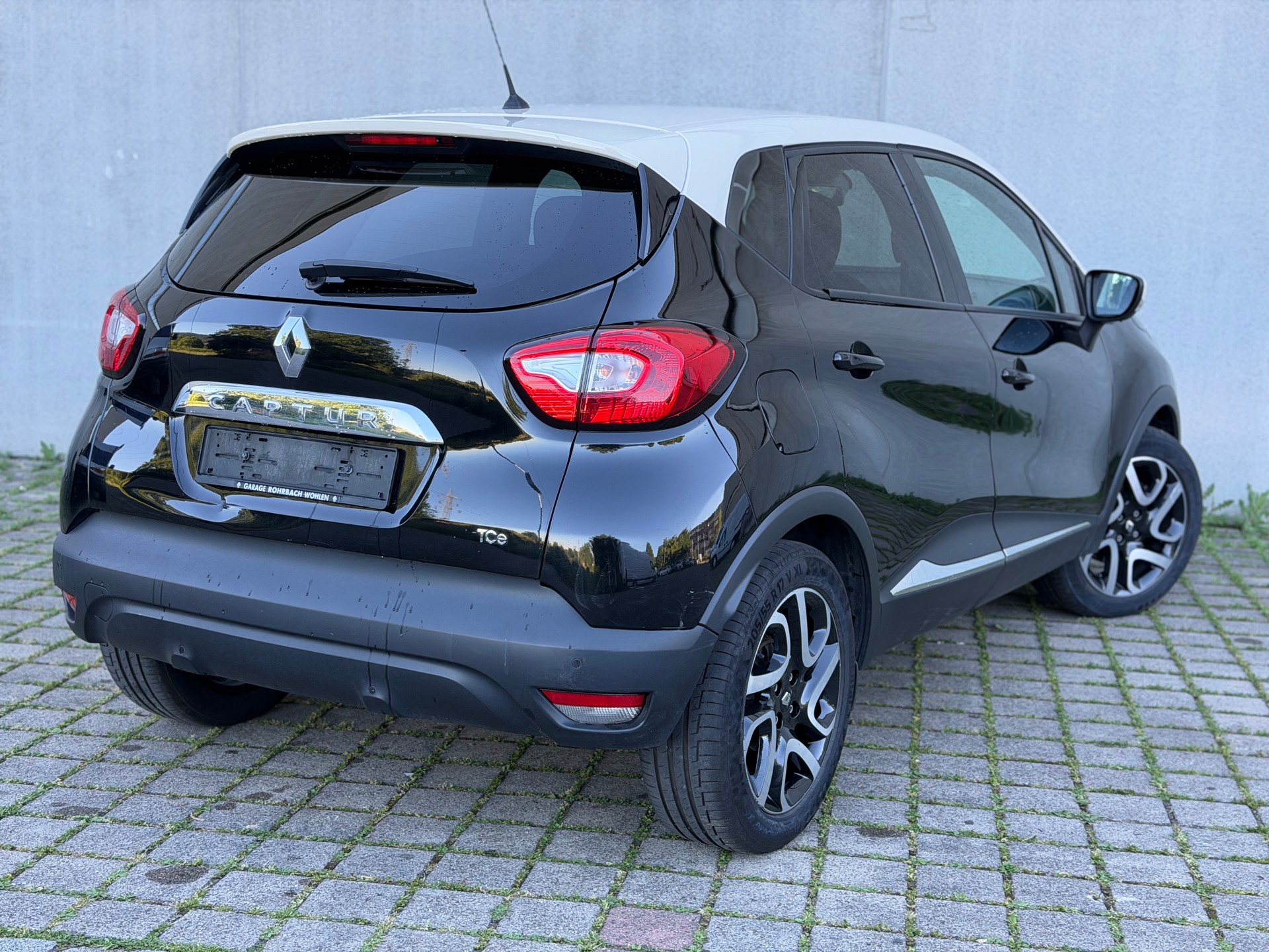RENAULT Captur 1.2 T 16V Dynamique EDC-image-2