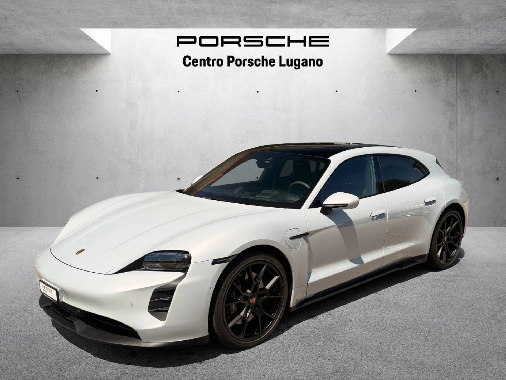 PORSCHE Taycan GTS Sport Turismo (MY22)-image-8