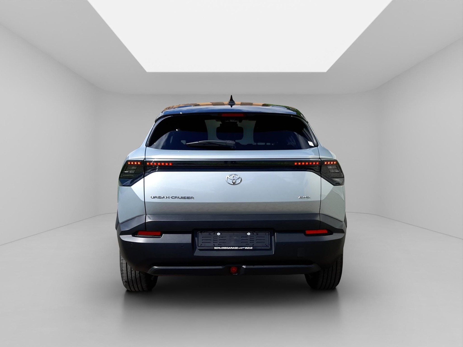 TOYOTA Urban Cruiser Premium AWD-image-4