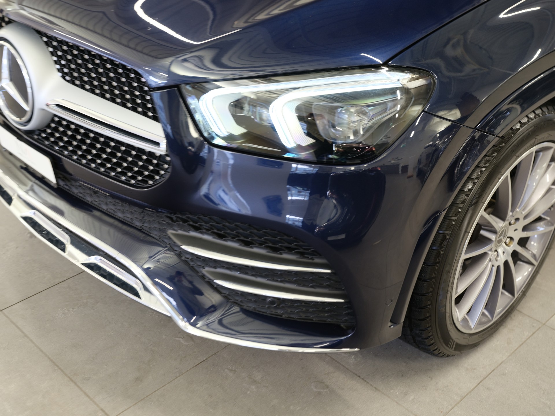 MERCEDES-BENZ GLE 350 de 4Matic 9G-Tronic *360 Kamera* *Panorama* *AMG Line*-image-10