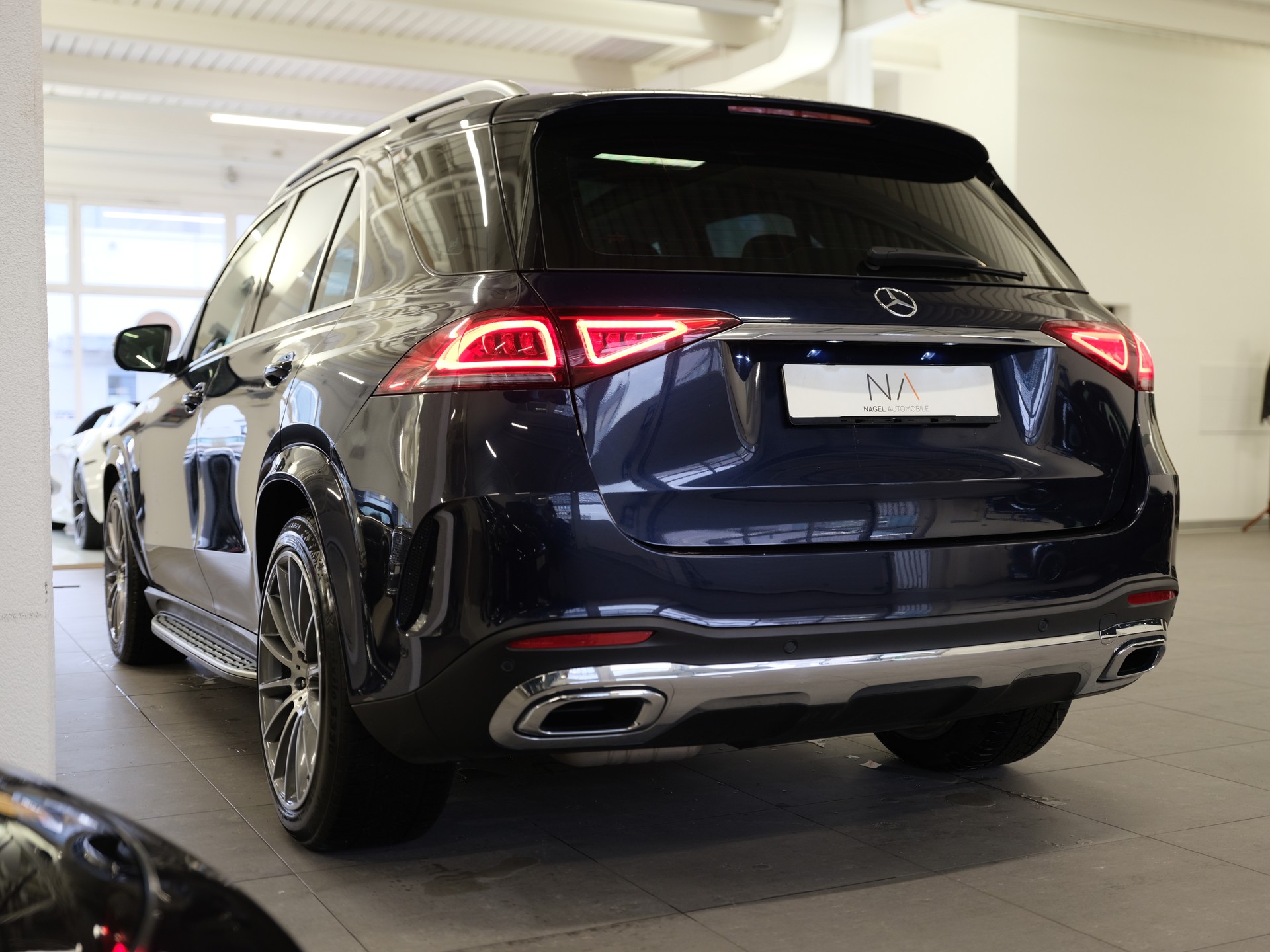 MERCEDES-BENZ GLE 350 de 4Matic 9G-Tronic *360 Kamera* *Panorama* *AMG Line*-image-4