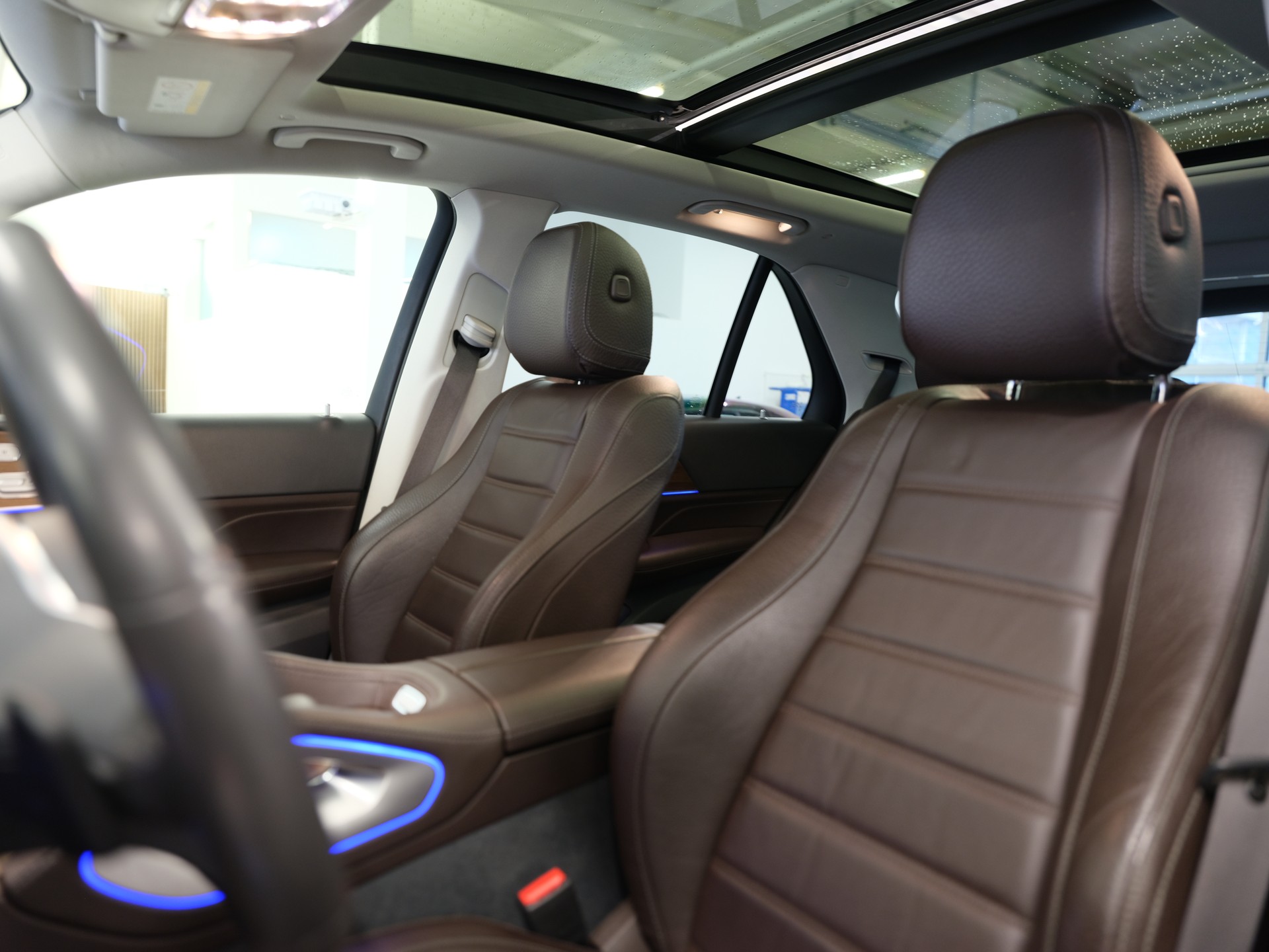 MERCEDES-BENZ GLE 350 de 4Matic 9G-Tronic *360 Kamera* *Panorama* *AMG Line*-image-14