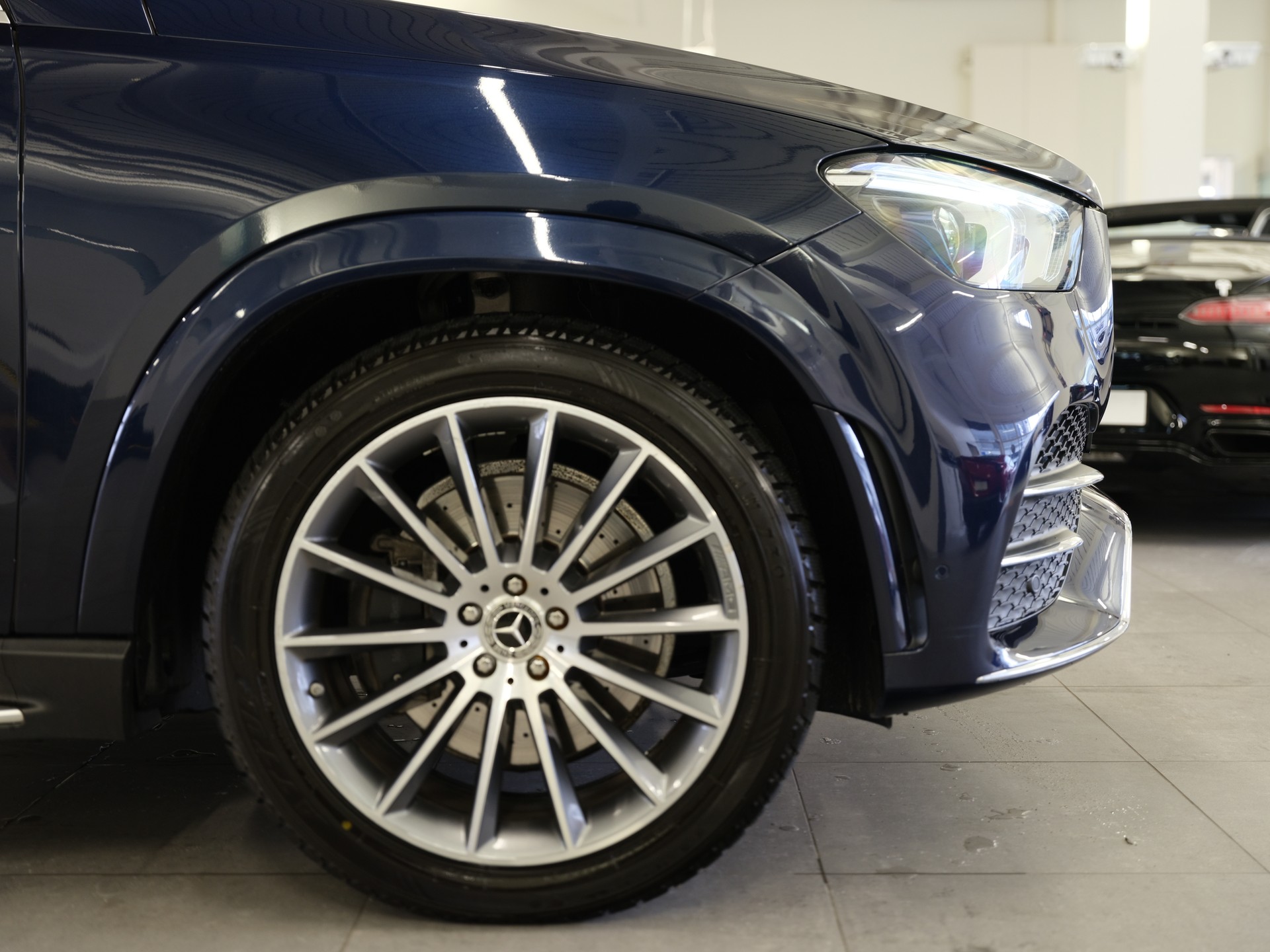 MERCEDES-BENZ GLE 350 de 4Matic 9G-Tronic *360 Kamera* *Panorama* *AMG Line*-image-8