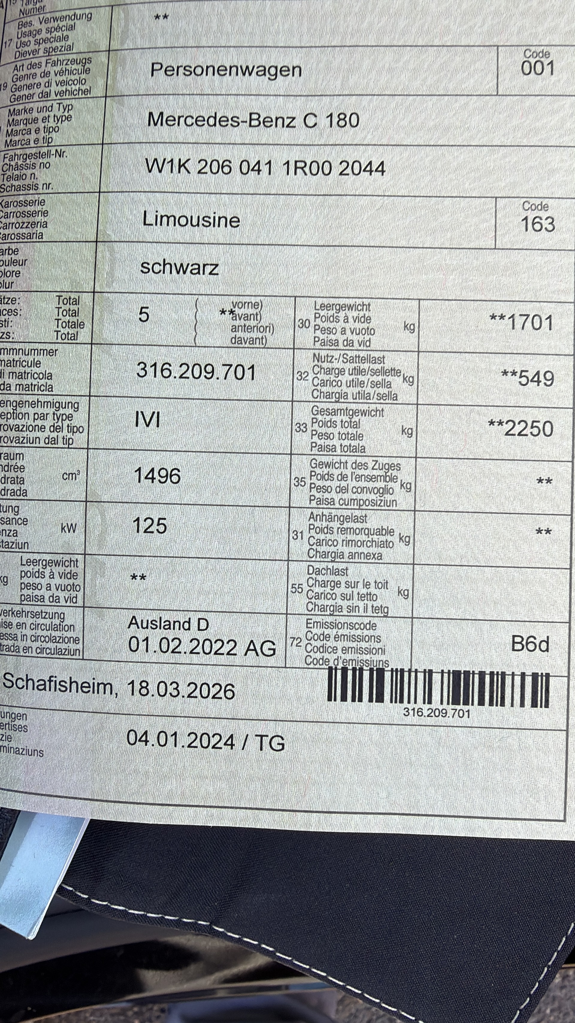 MERCEDES-BENZ C 180-image-6