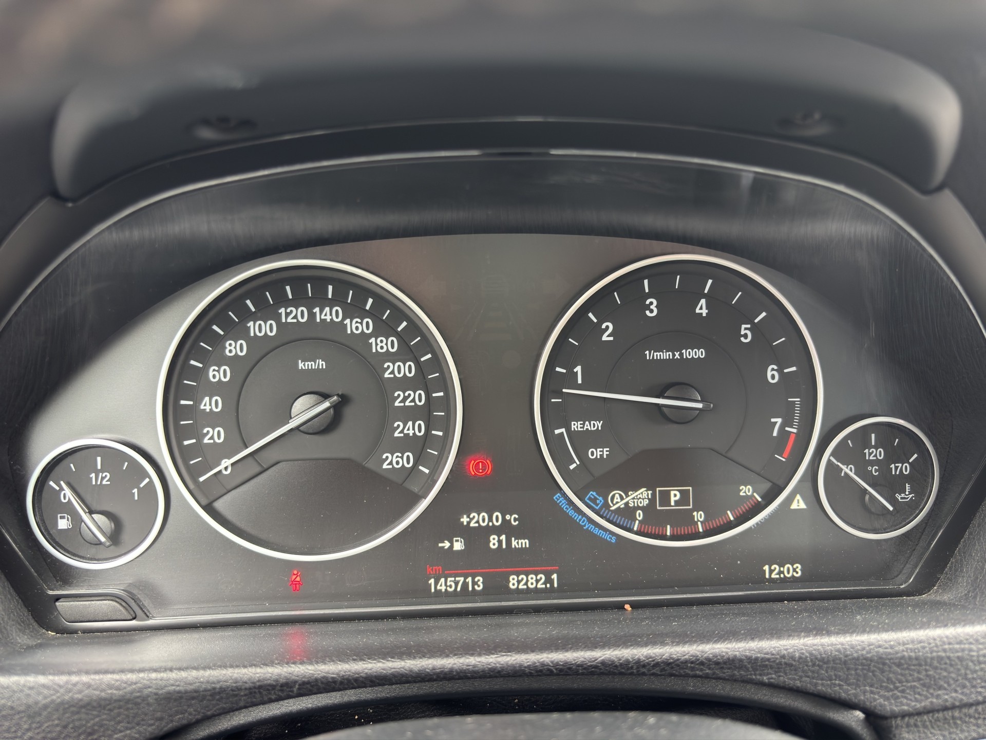 BMW 330i xDrive Touring Steptronic-image-10