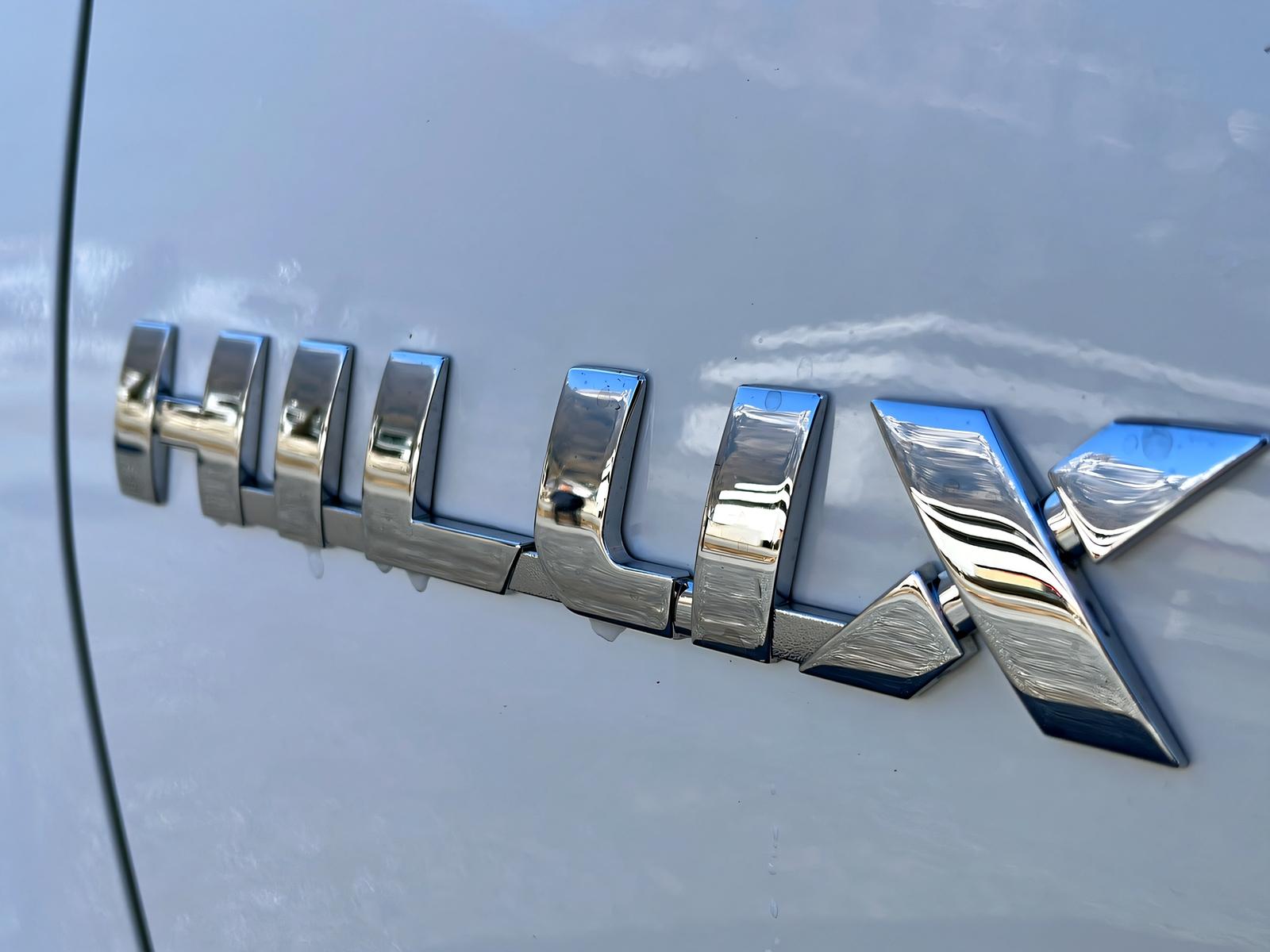 TOYOTA Hilux Double Cab.-Pick-up 2.8 D-4D MHEV 204 Style-image-9