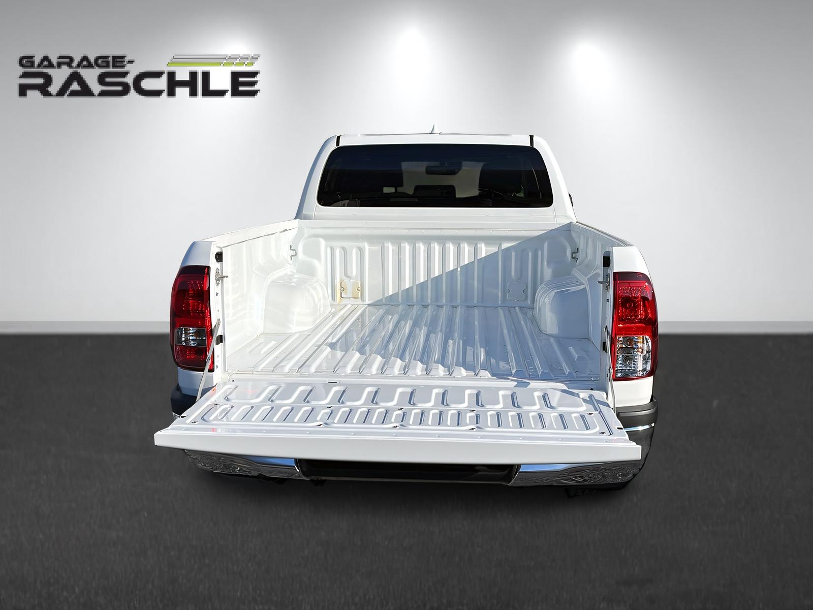 TOYOTA Hilux Double Cab.-Pick-up 2.8 D-4D MHEV 204 Style-image-3