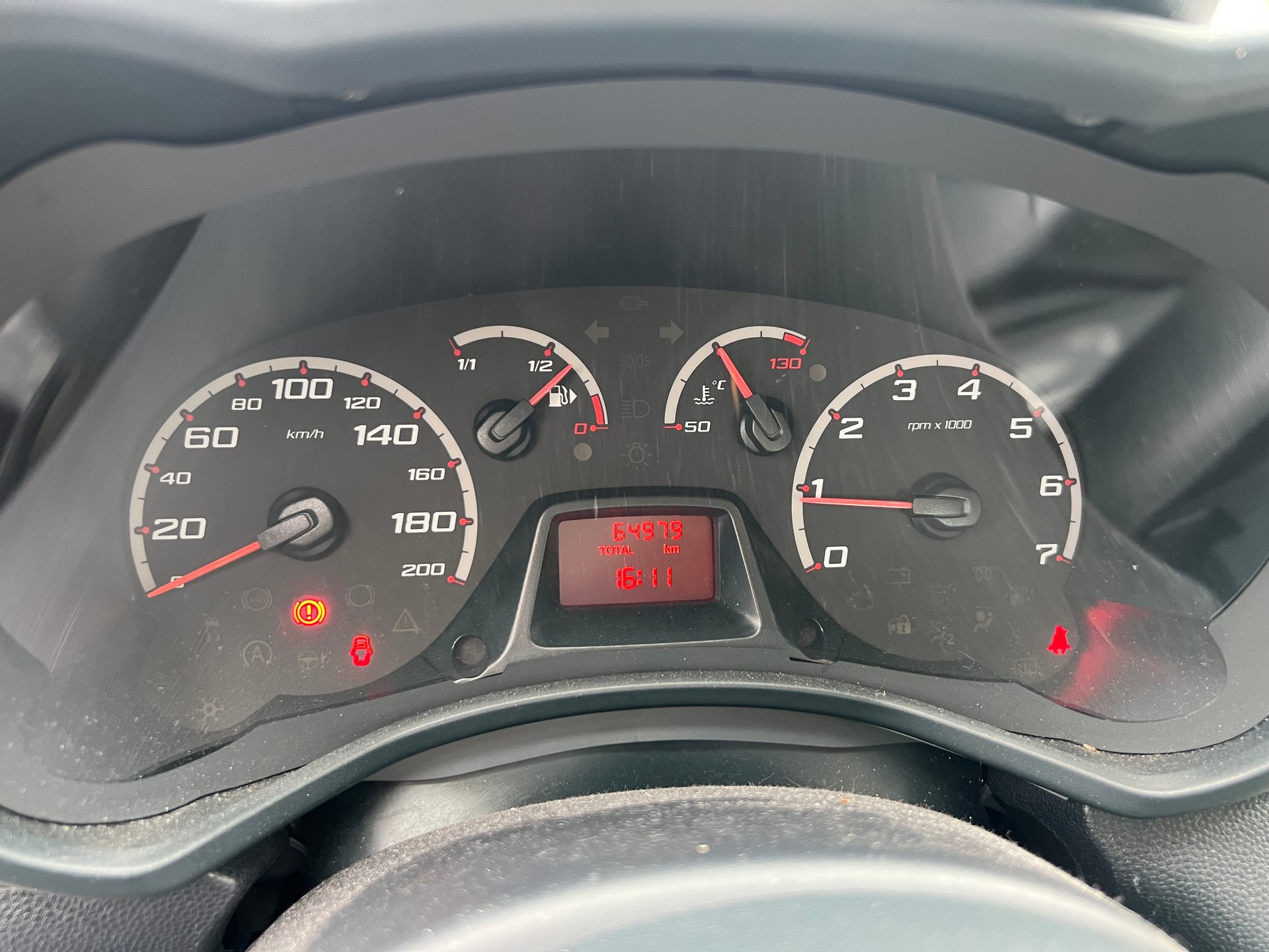 FORD KA 1.25 Trend-image-12