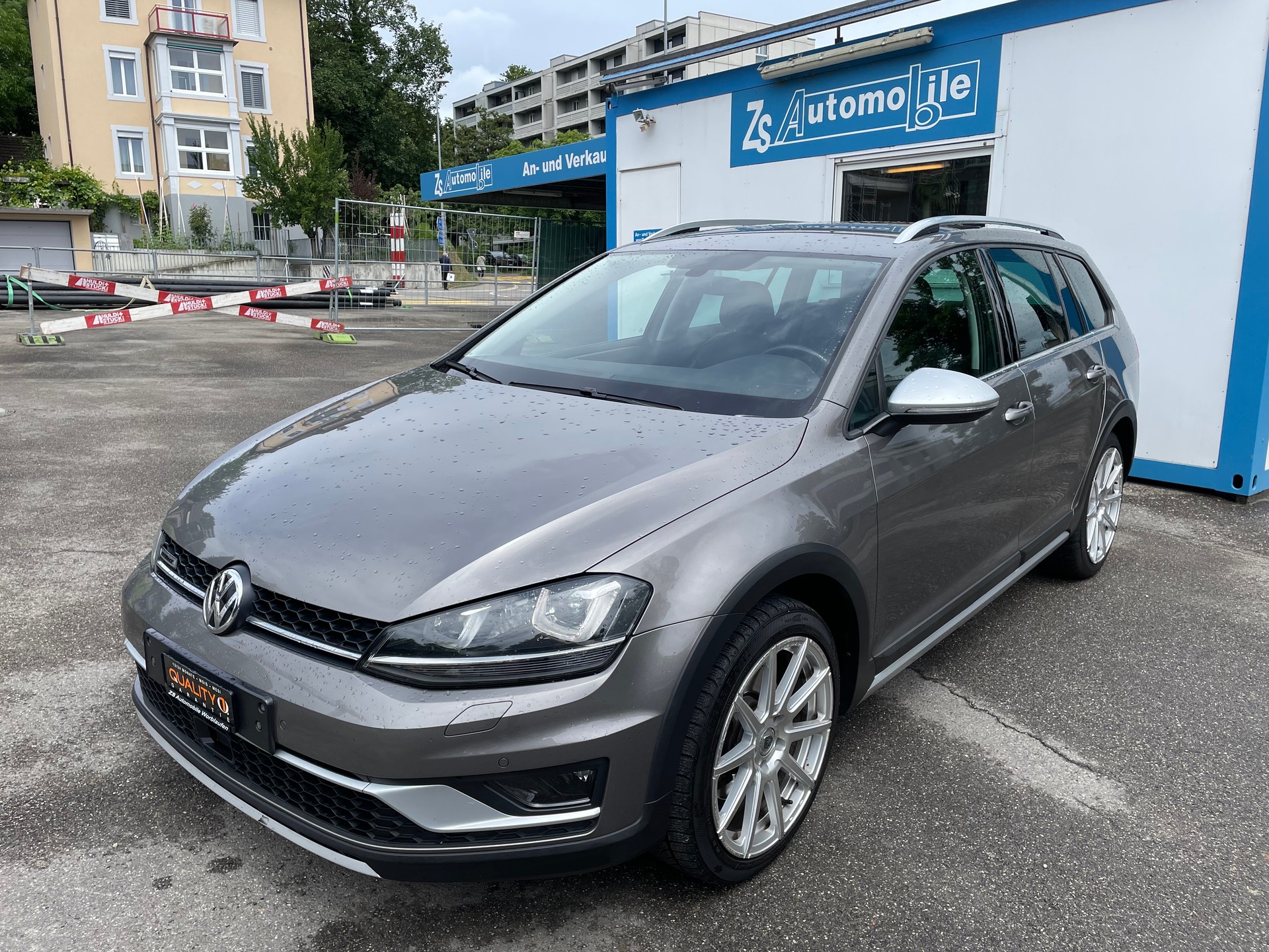 VW Golf 1.8 TSI Alltrack 4Motion-image-0