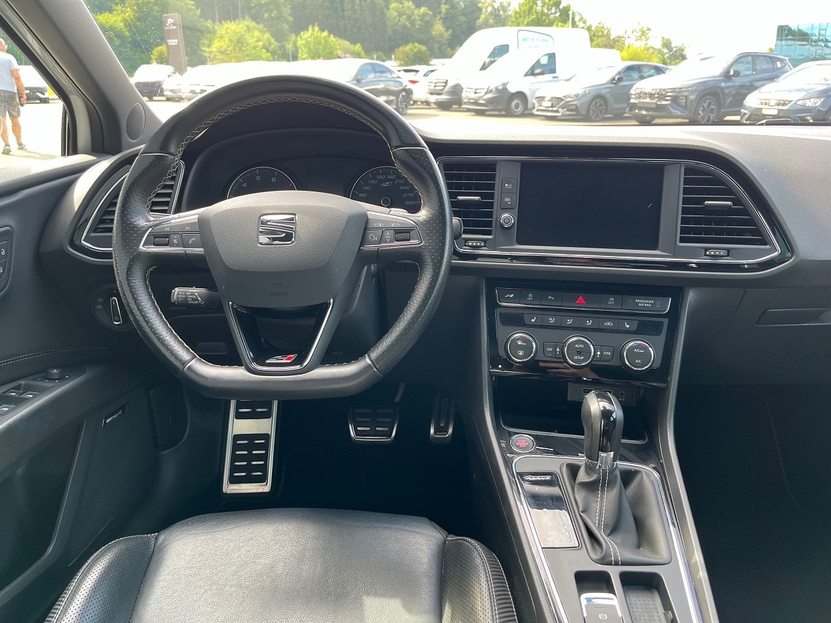 SEAT Leon ST 2.0 TSI Cupra 300 4 Drive DSG-image-7