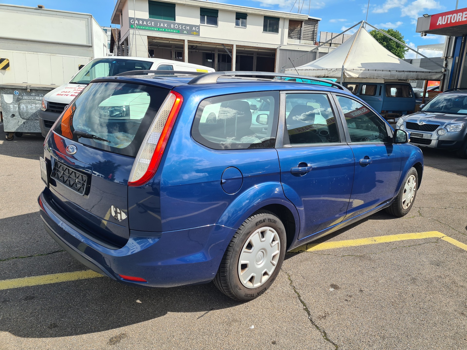 FORD Focus 1.6i VCT Carving-image-1