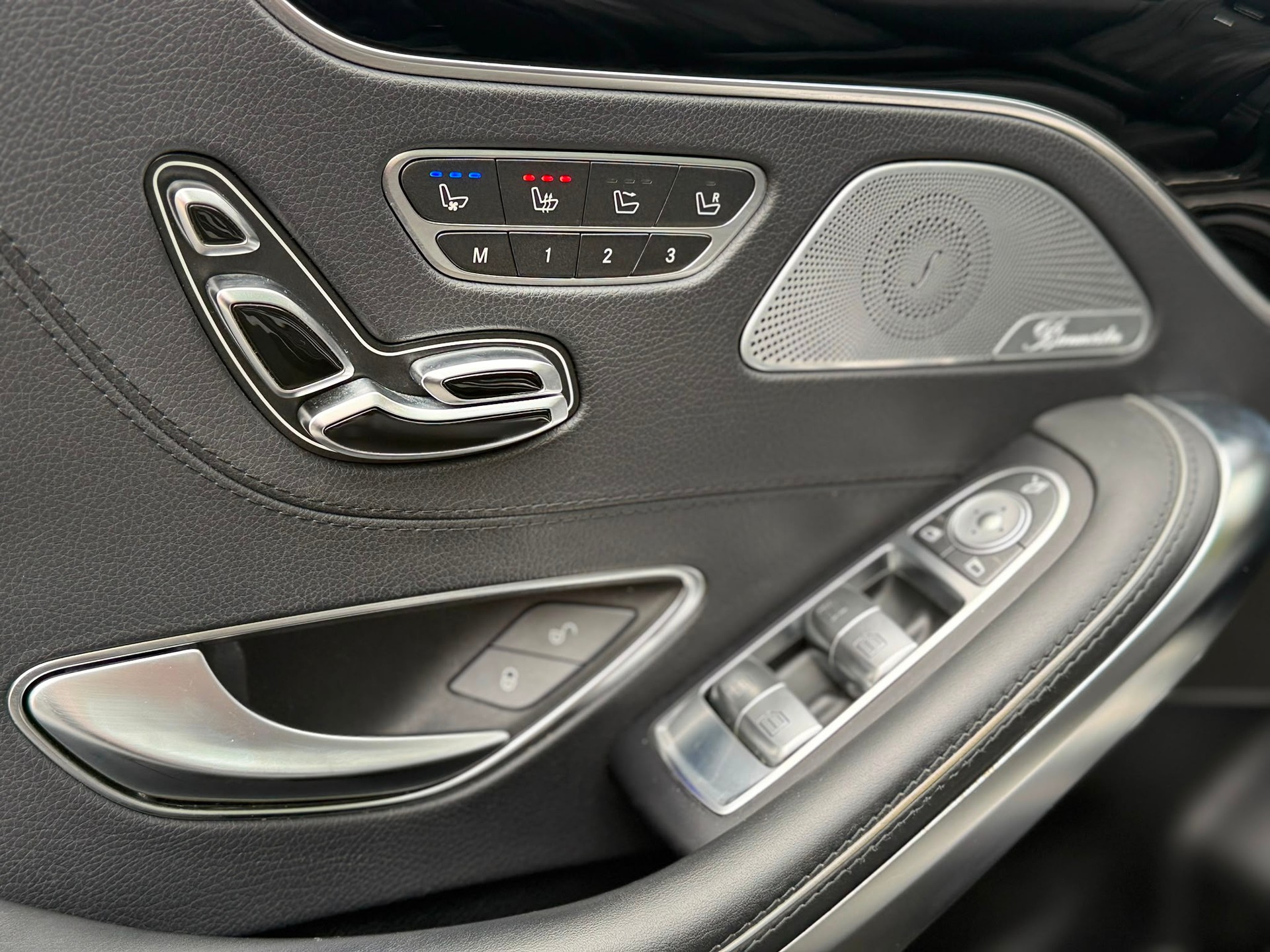 MERCEDES-BENZ S 63 V8 AMG 4matic Cabriolet* Original BRABUS*-image-17