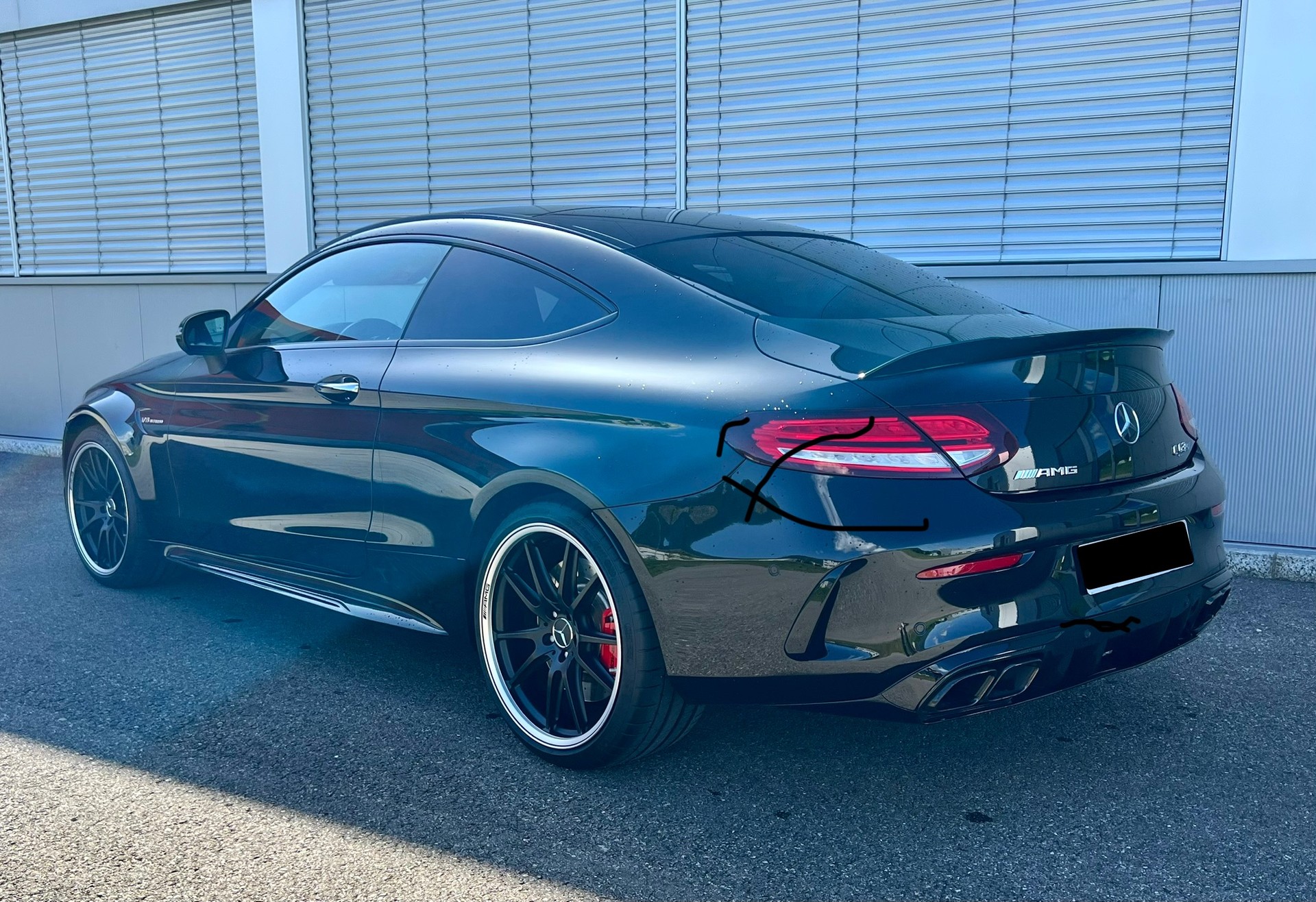 MERCEDES-BENZ C 63 S AMG-image-1