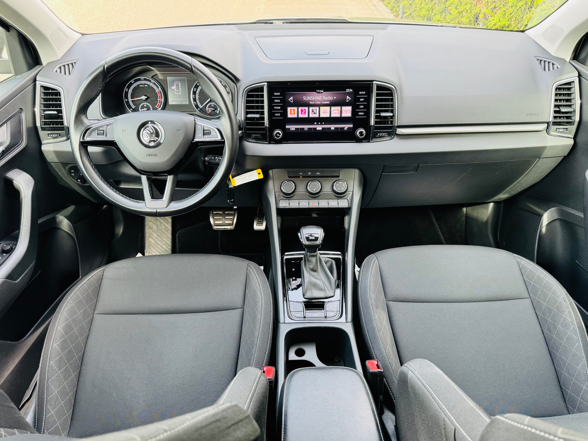 SKODA Karoq 1.0 TSI Ambition DSG-image-8