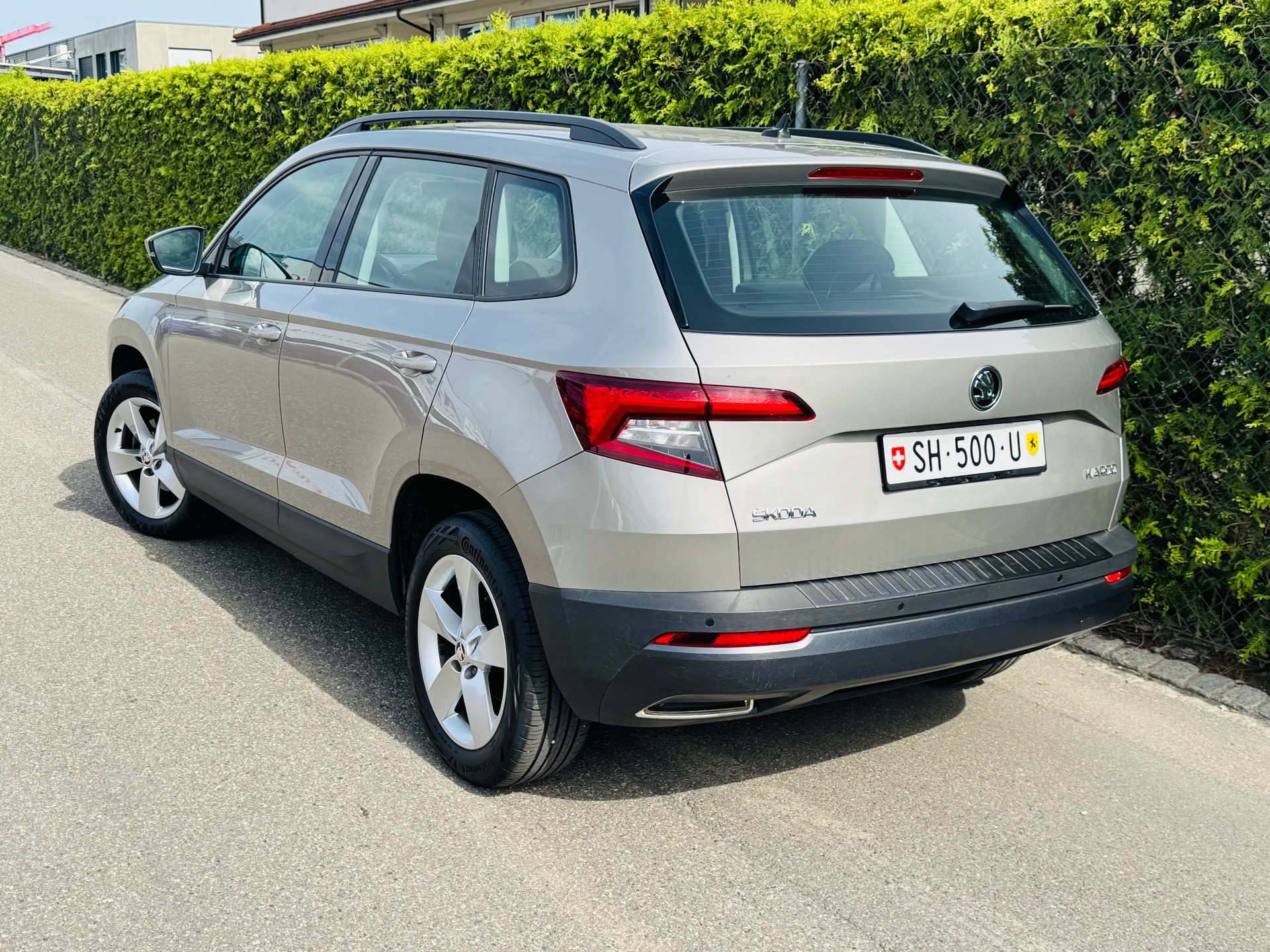 SKODA Karoq 1.0 TSI Ambition DSG-image-3