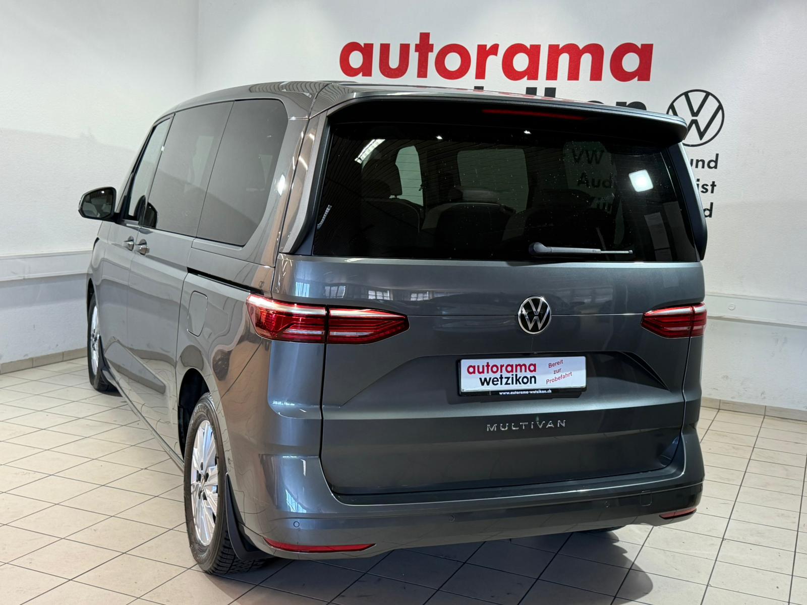 VW Multivan 2.0 TDI DSG-image-3