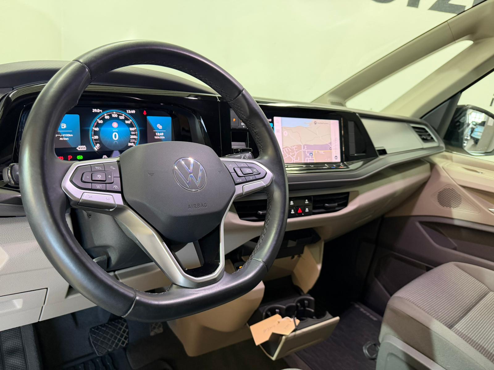 VW Multivan 2.0 TDI DSG-image-5