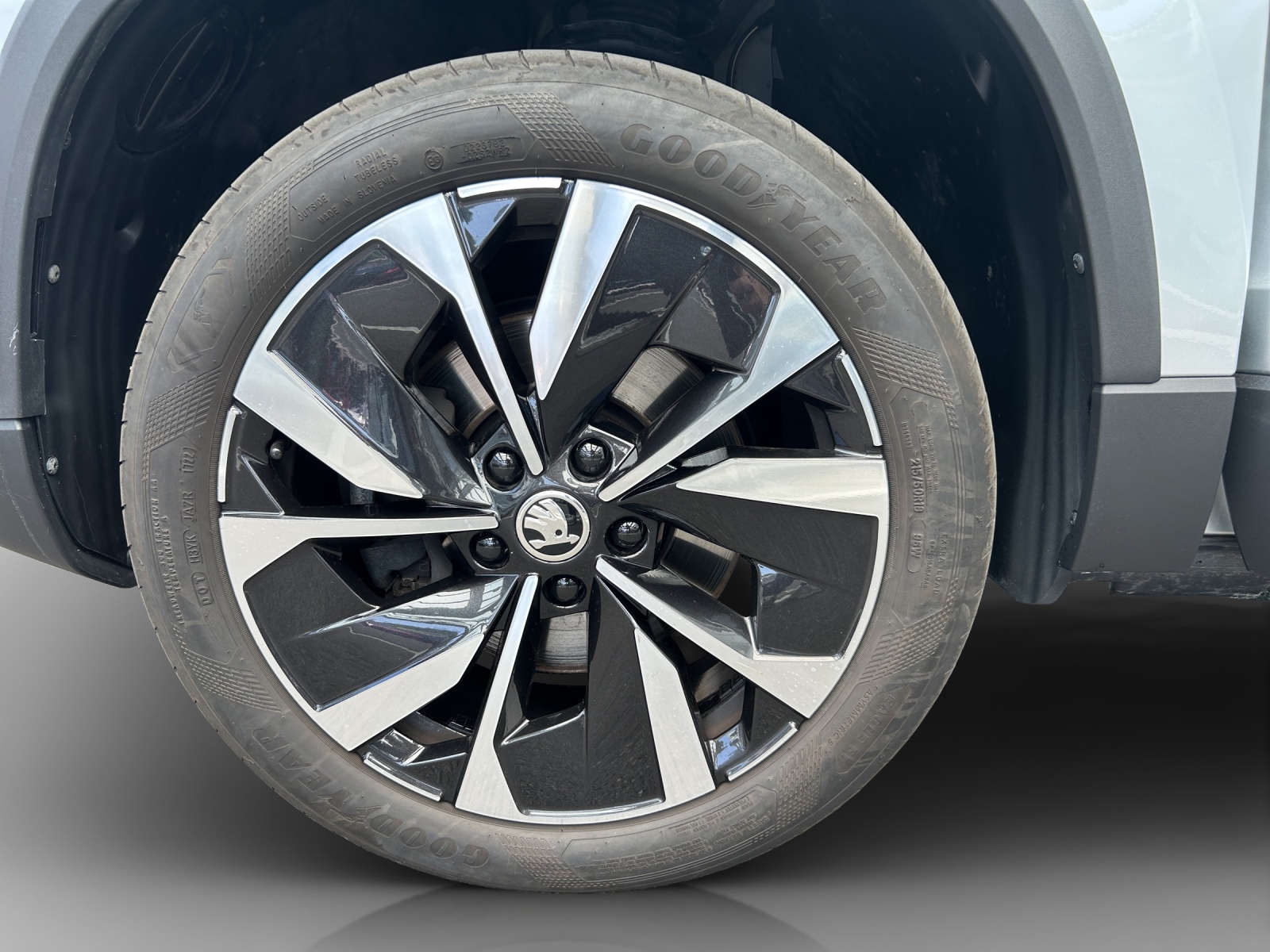 SKODA Karoq 1.5 TSI Style DSG-image-14