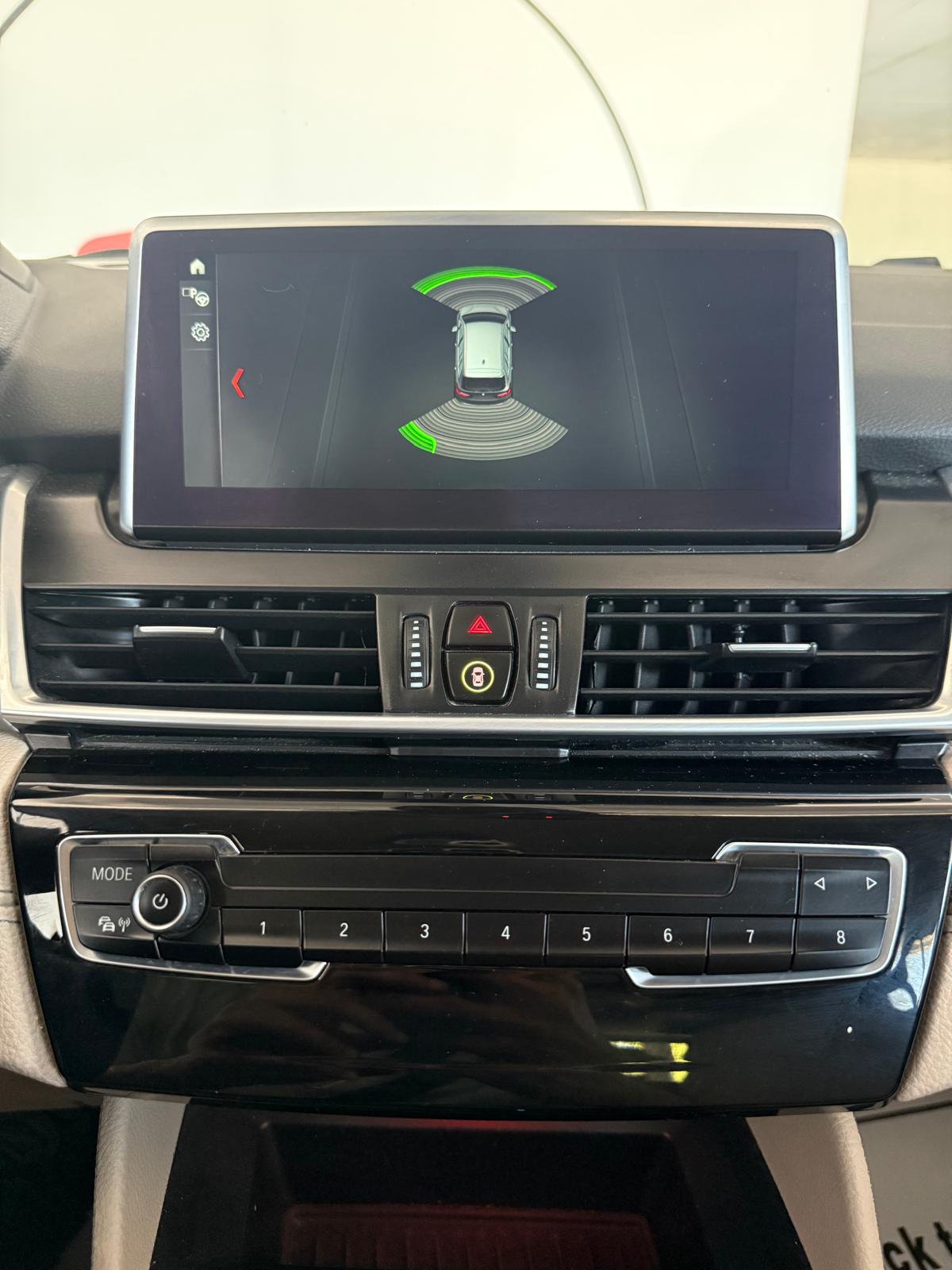 BMW 220d xDrive Gran Tourer Steptronic-image-16