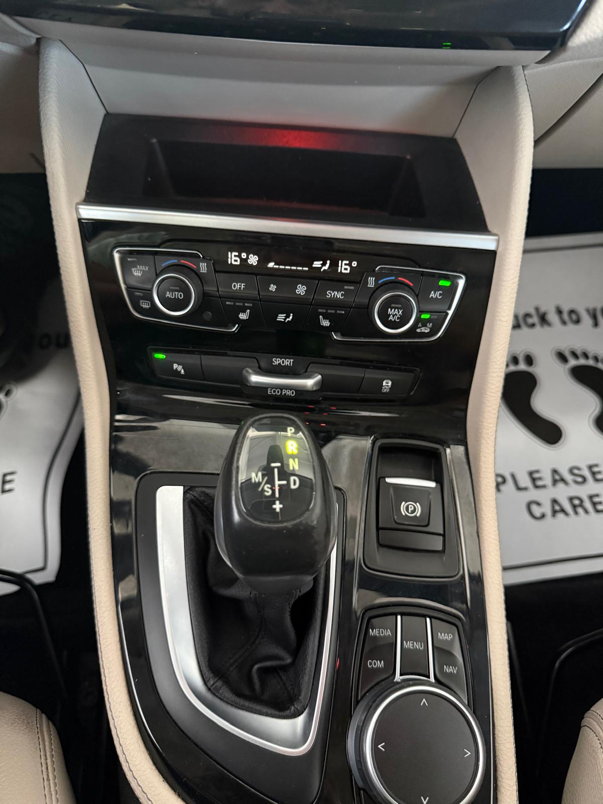 BMW 220d xDrive Gran Tourer Steptronic-image-18