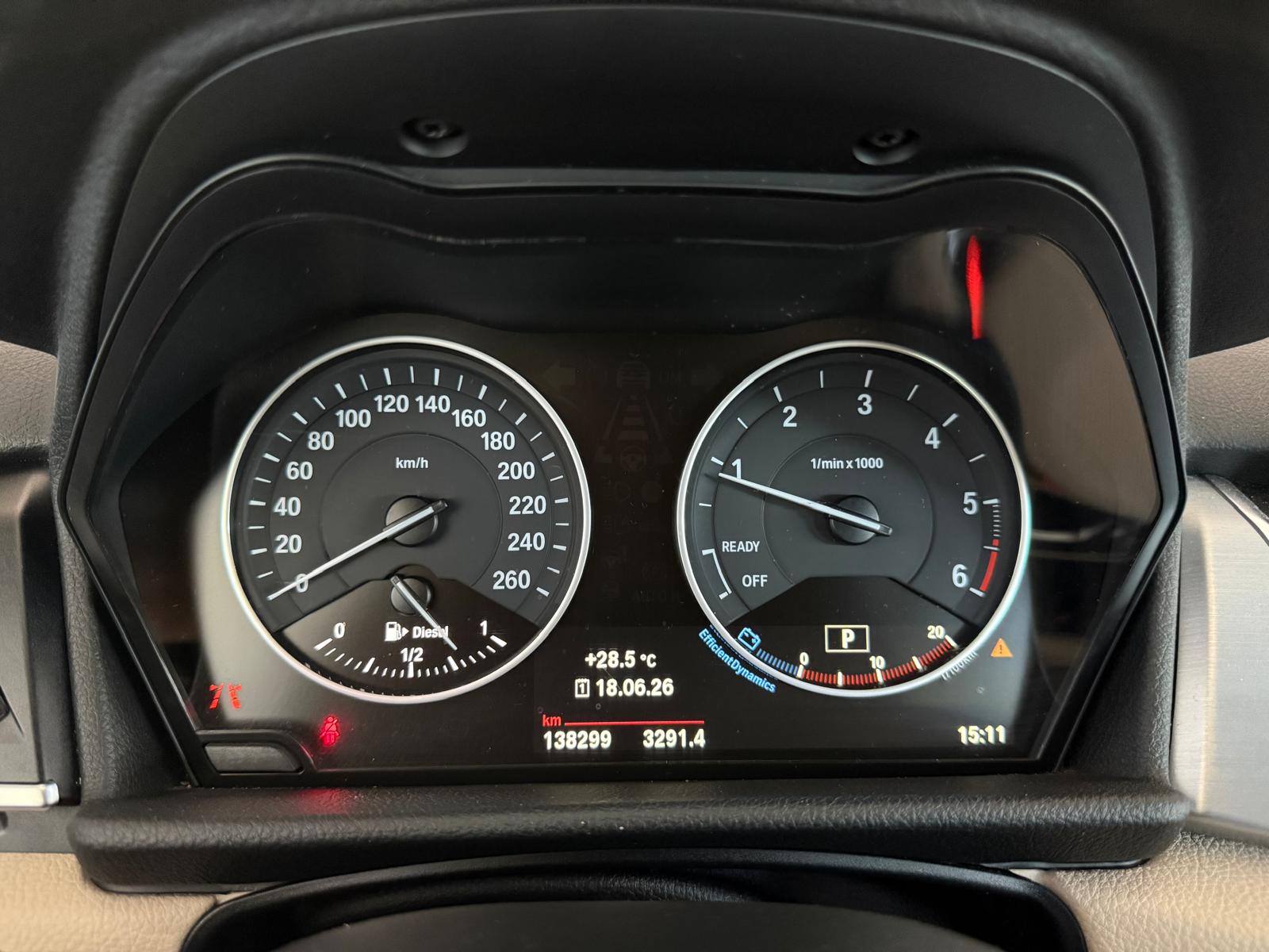 BMW 220d xDrive Gran Tourer Steptronic-image-15