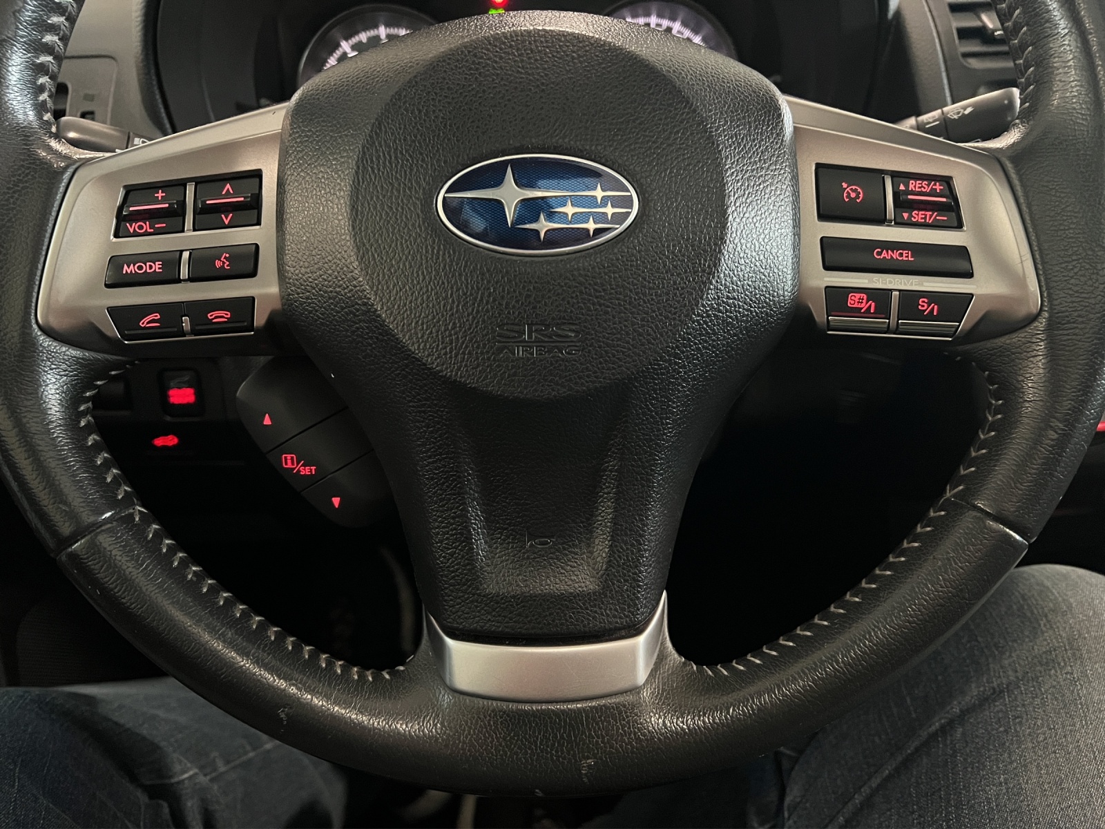 SUBARU Forester 2.0XT Luxury Lineartronic-image-16