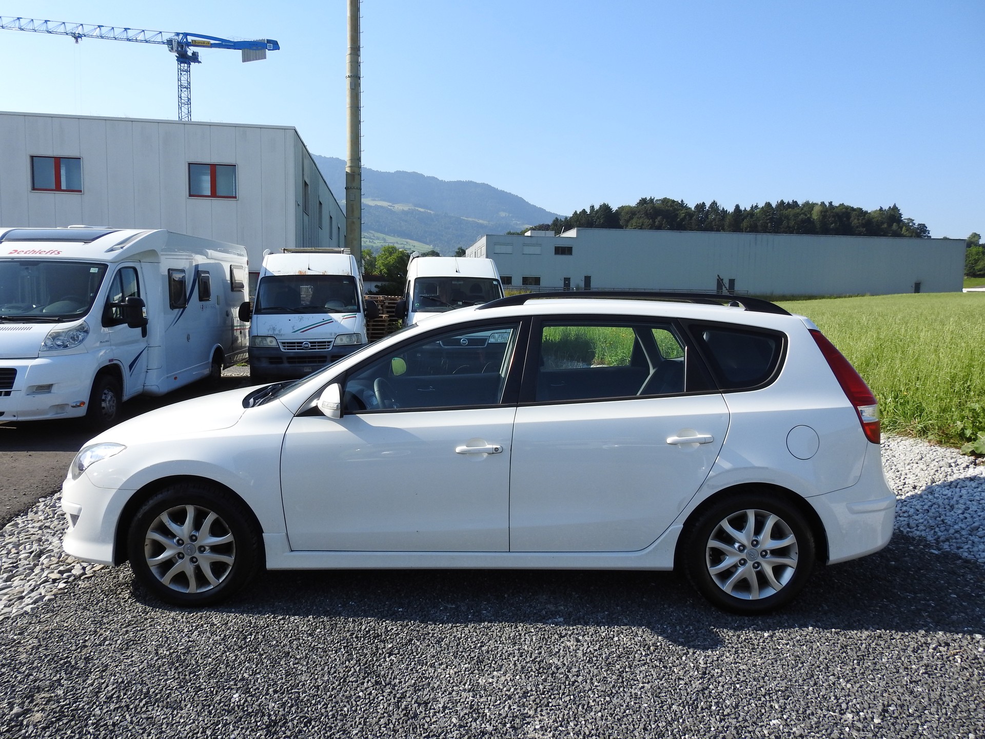 HYUNDAI i30 Wagon 1.6 CRDi Style Automatic-showroom-element-2
