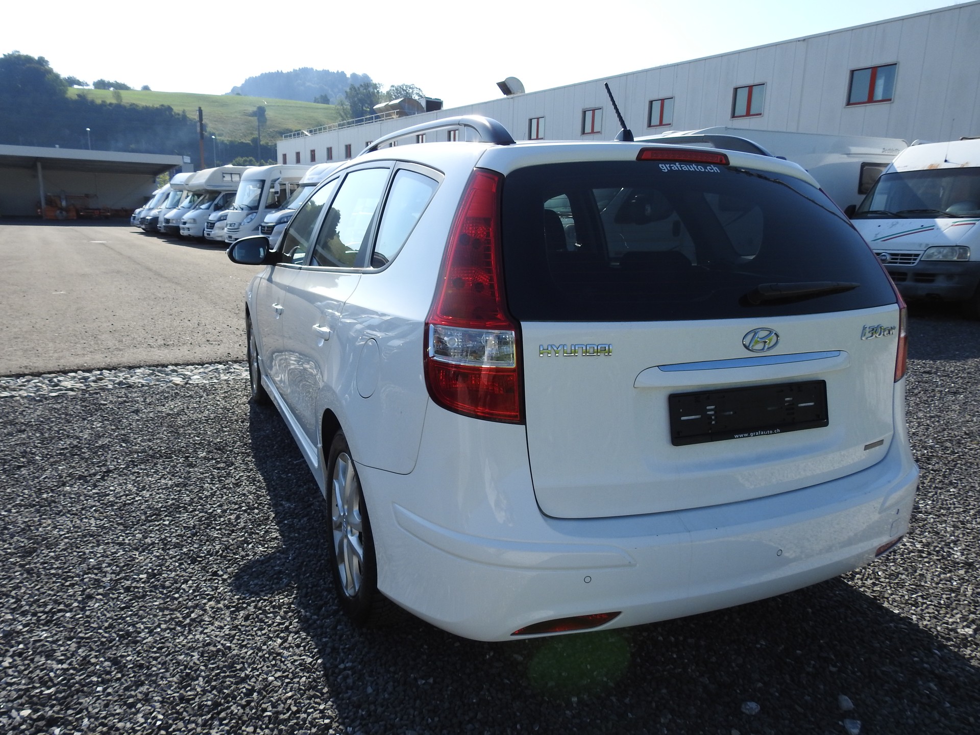 HYUNDAI i30 Wagon 1.6 CRDi Style Automatic-showroom-element-3