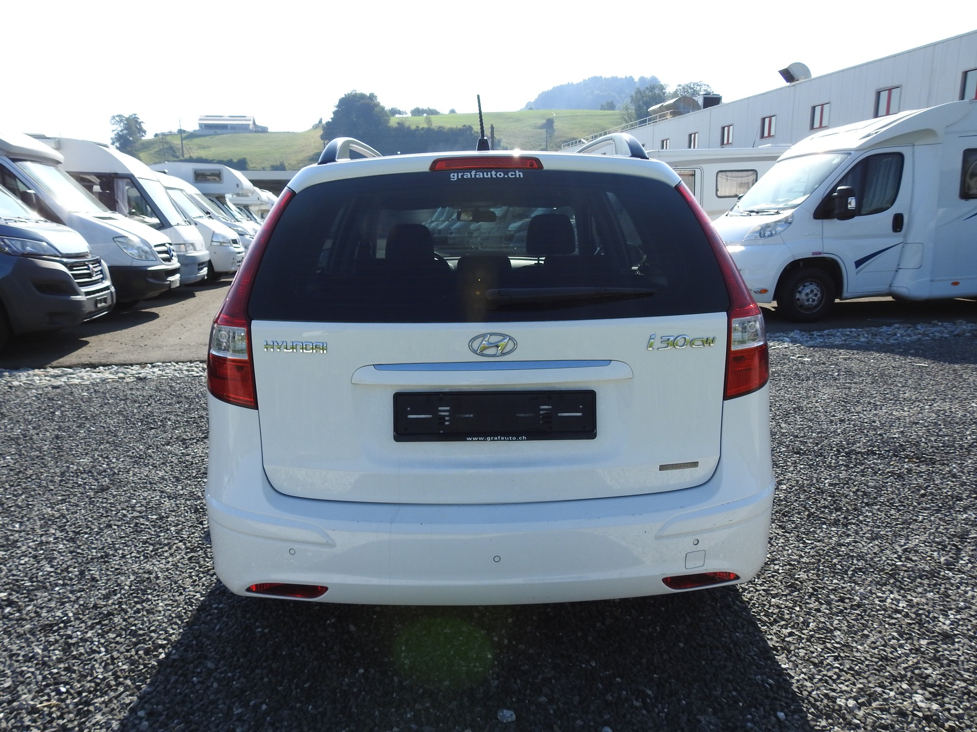 HYUNDAI i30 Wagon 1.6 CRDi Style Automatic-image-4