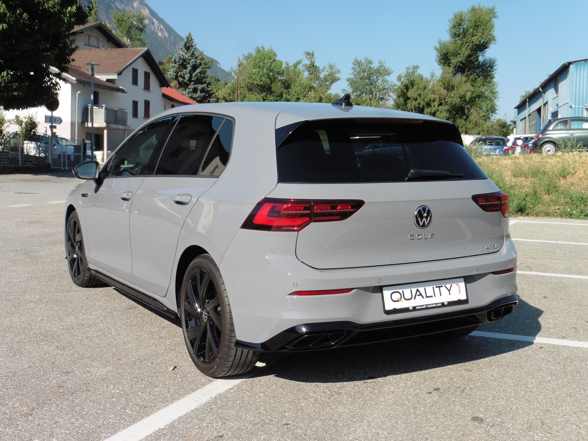 VW Golf 1.5 eTSI mHEV ACT R-Line DSG-image-10