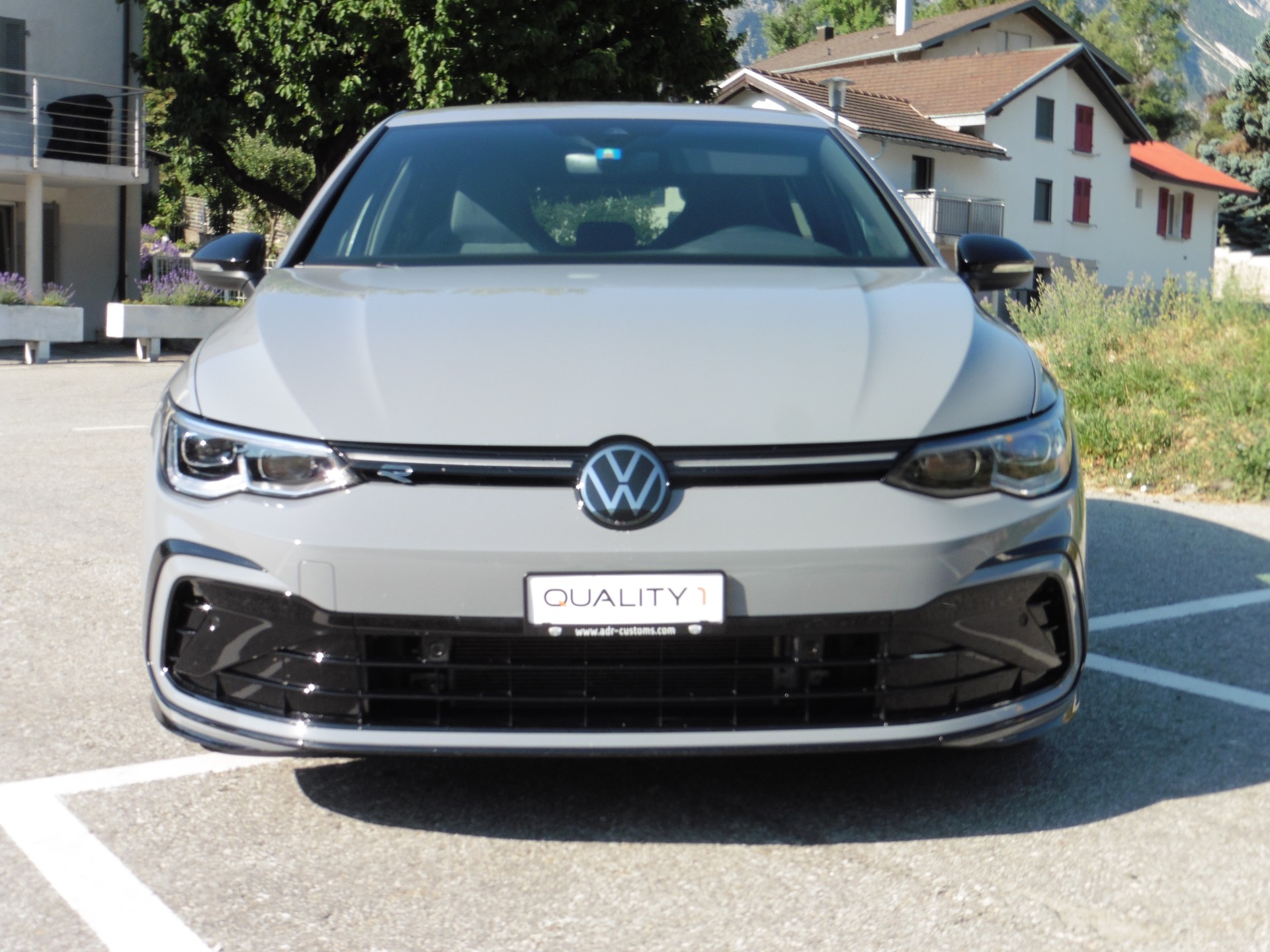 VW Golf 1.5 eTSI mHEV ACT R-Line DSG-image-4