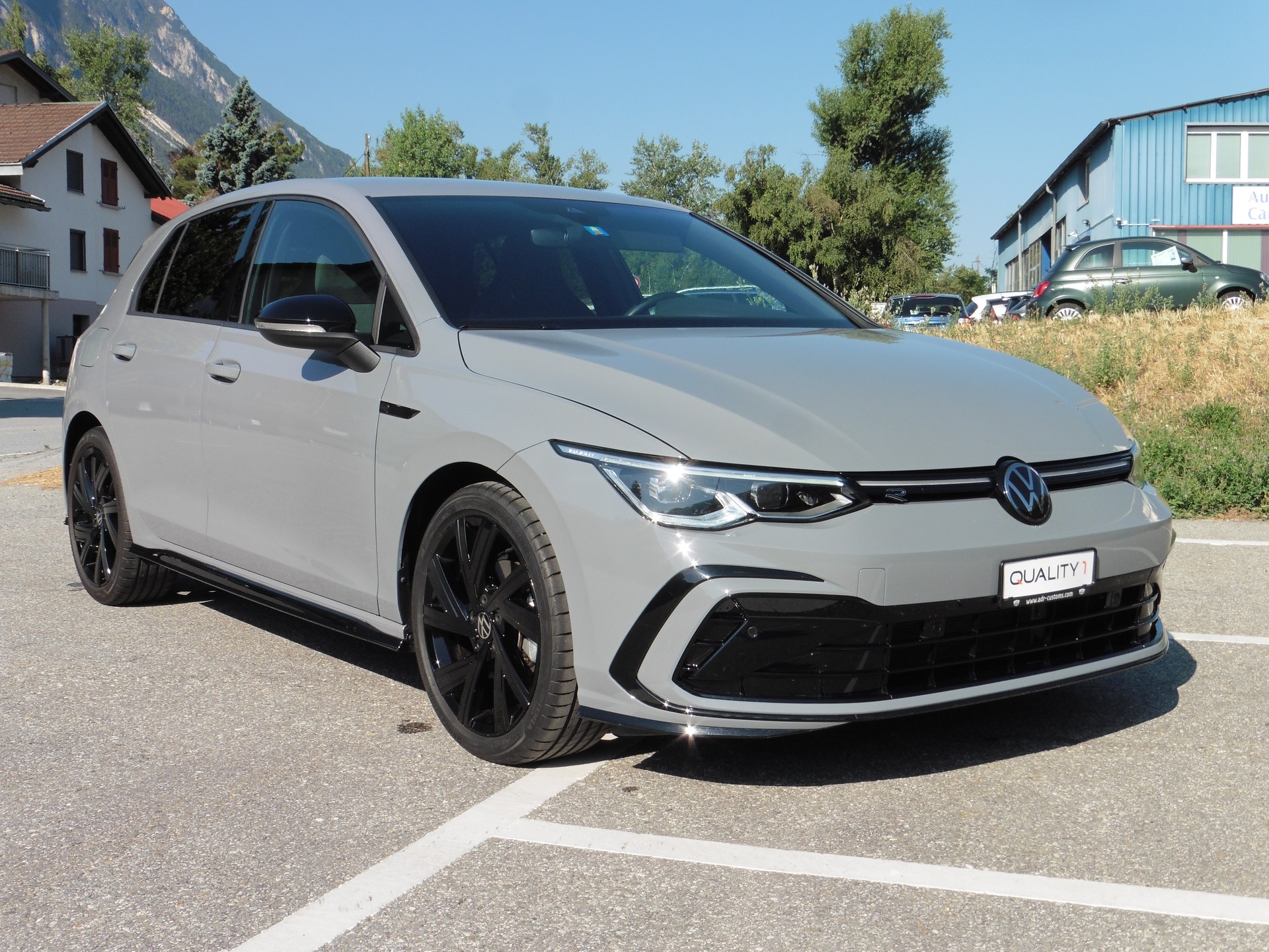 VW Golf 1.5 eTSI mHEV ACT R-Line DSG-image-0
