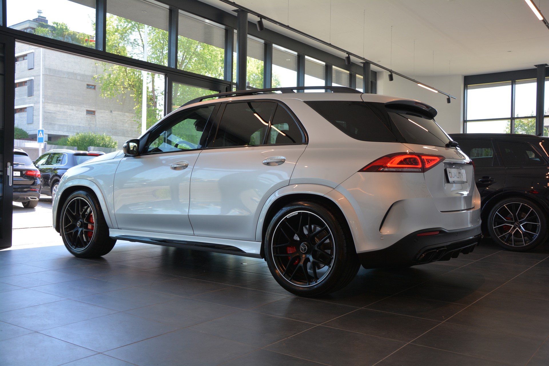 MERCEDES-BENZ GLE 63 S AMG 4Matic+ 9G-Speedshift-image-3