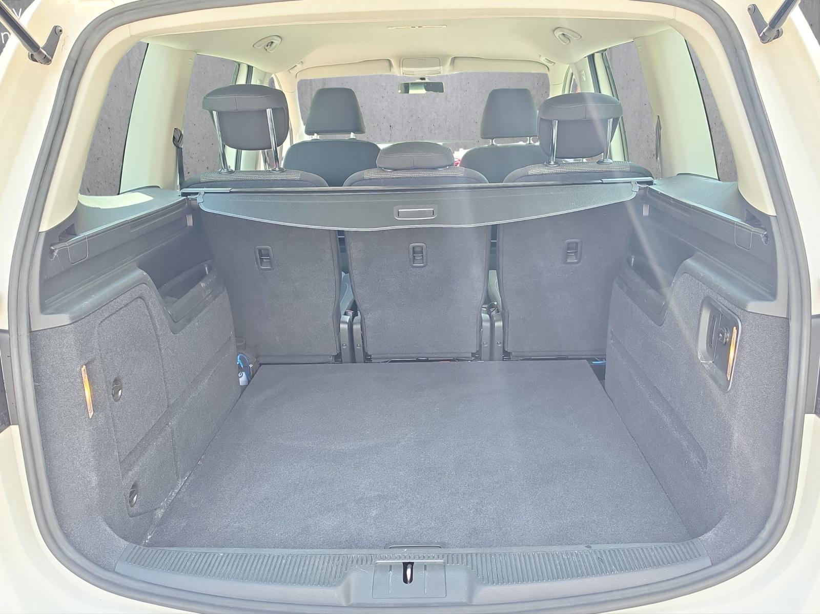 VW Sharan 2.0 TDI BMT Comfortline DSG-image-15