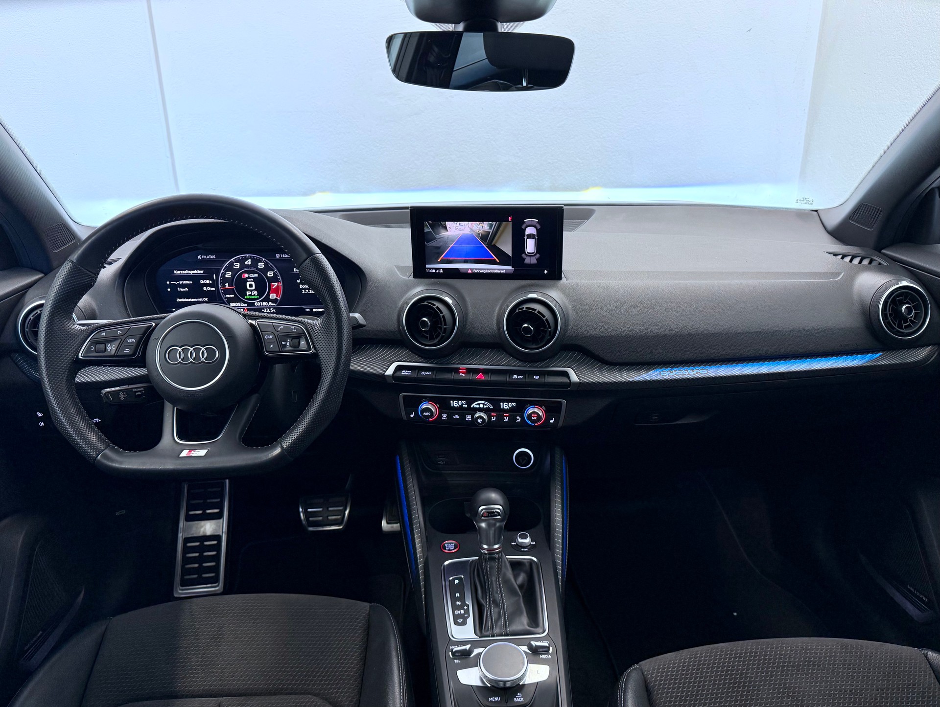 AUDI SQ2 TFSI quattro S-tronic-image-11