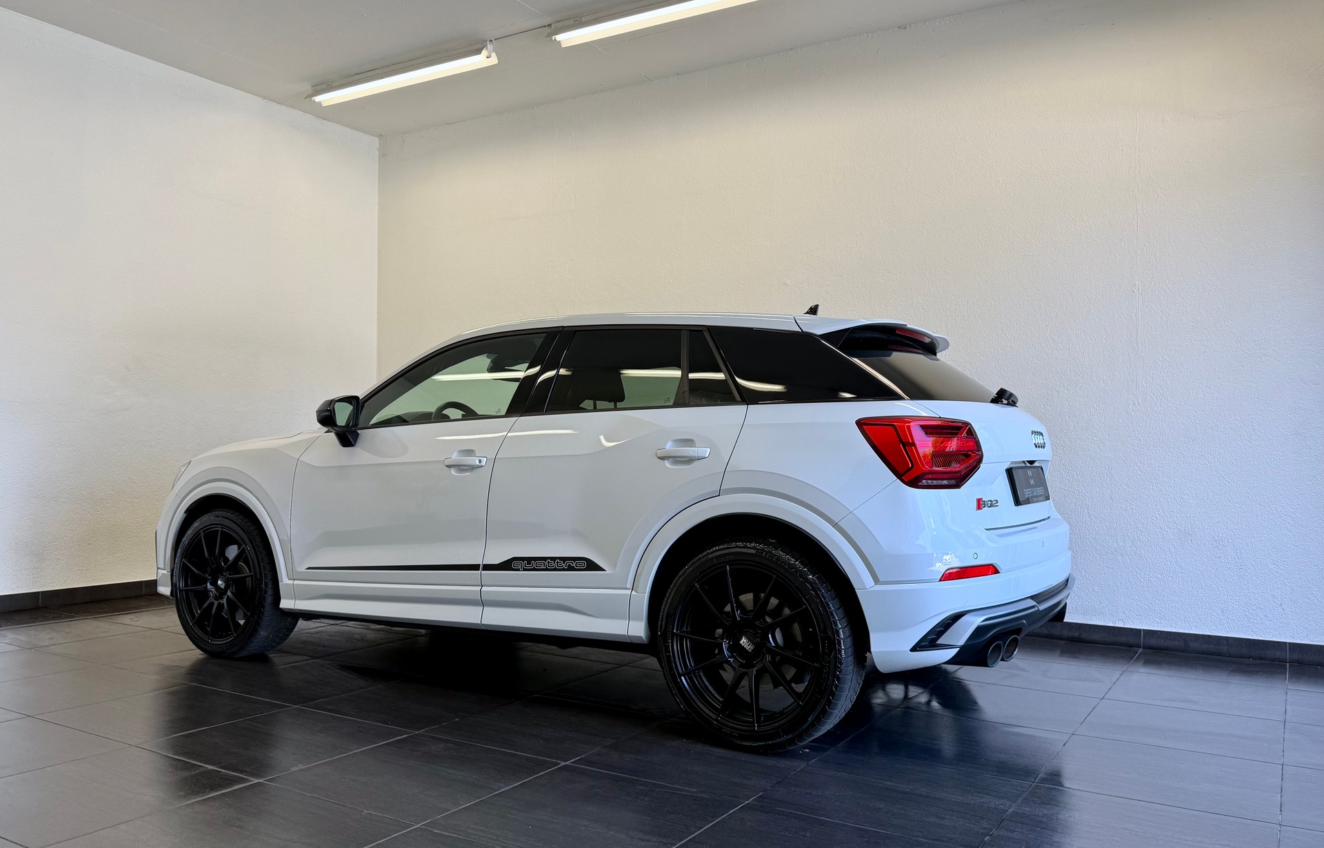 AUDI SQ2 TFSI quattro S-tronic-image-6