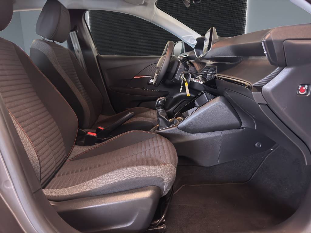 PEUGEOT 208 1.2 PureTech Active Pack-image-10