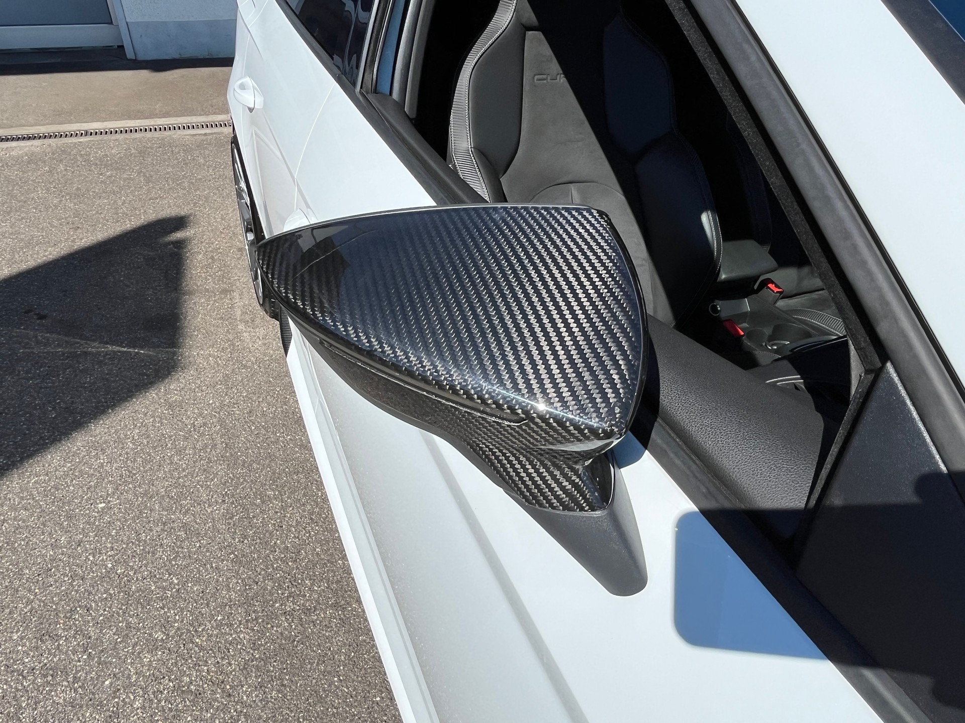 SEAT Leon ST 2.0 TSI Cupra 370 4 Drive DSG+++CARBON+++FRISCH MFK+++TOP AUSTATTUNG+++-image-21