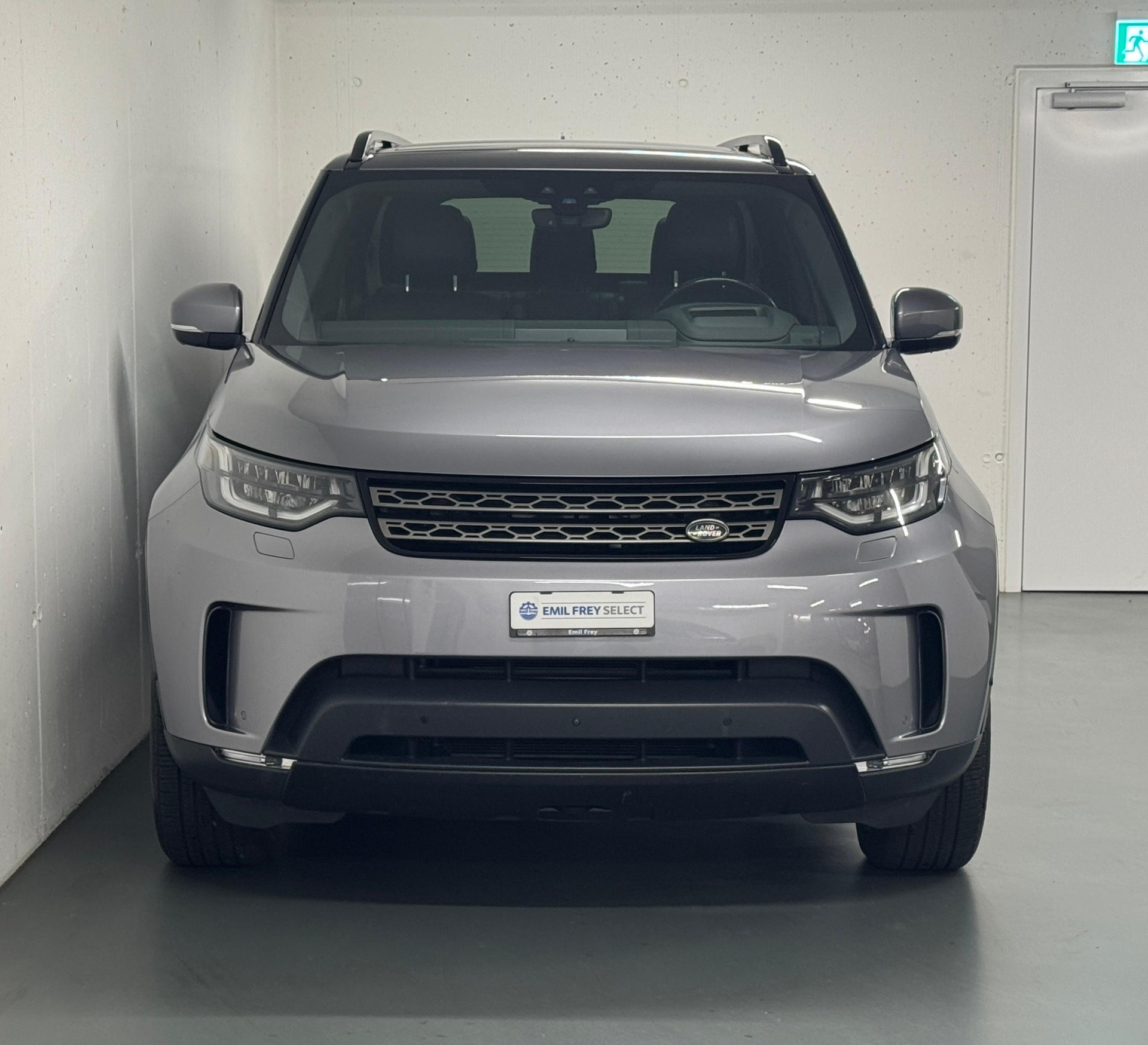 LAND ROVER Discovery 2.0 SD4 SE-image-3