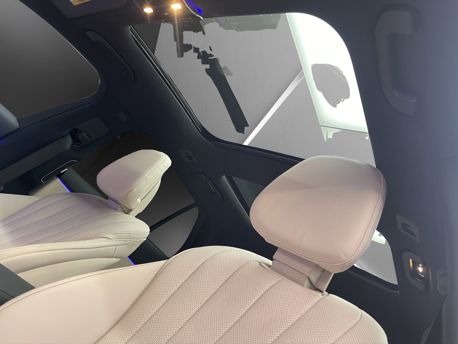 MERCEDES-BENZ E 300 de T 4M 9G-Tronic mit EQ Hybrid-image-9