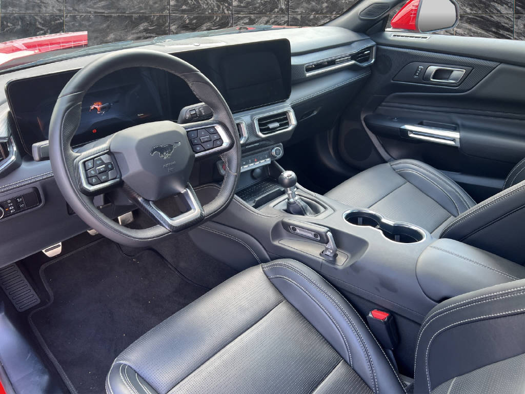 FORD Mustang Coupé 5.0 V8 GT-image-6