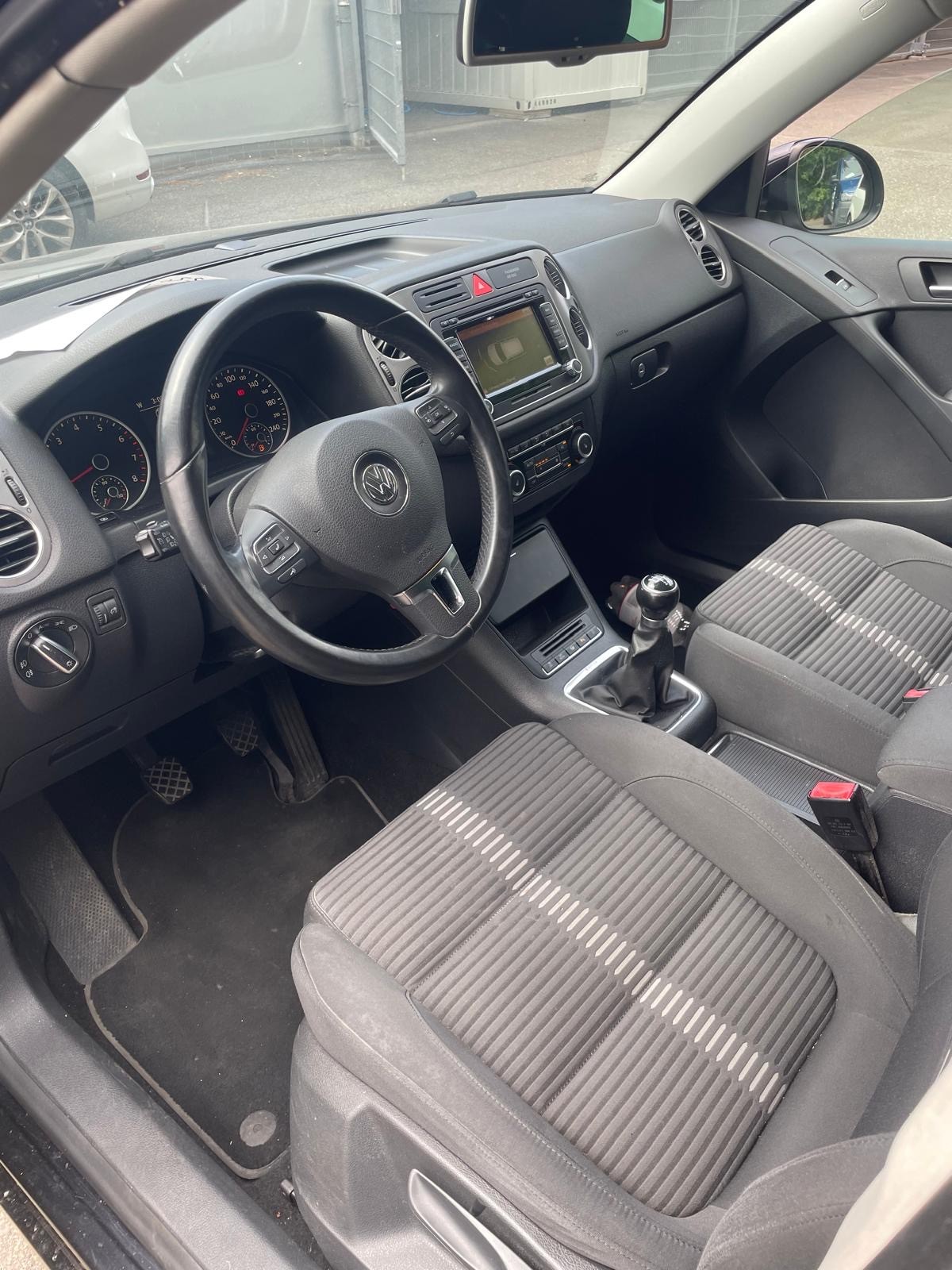 VW Tiguan 1.4 TSI Sport&Style-image-10