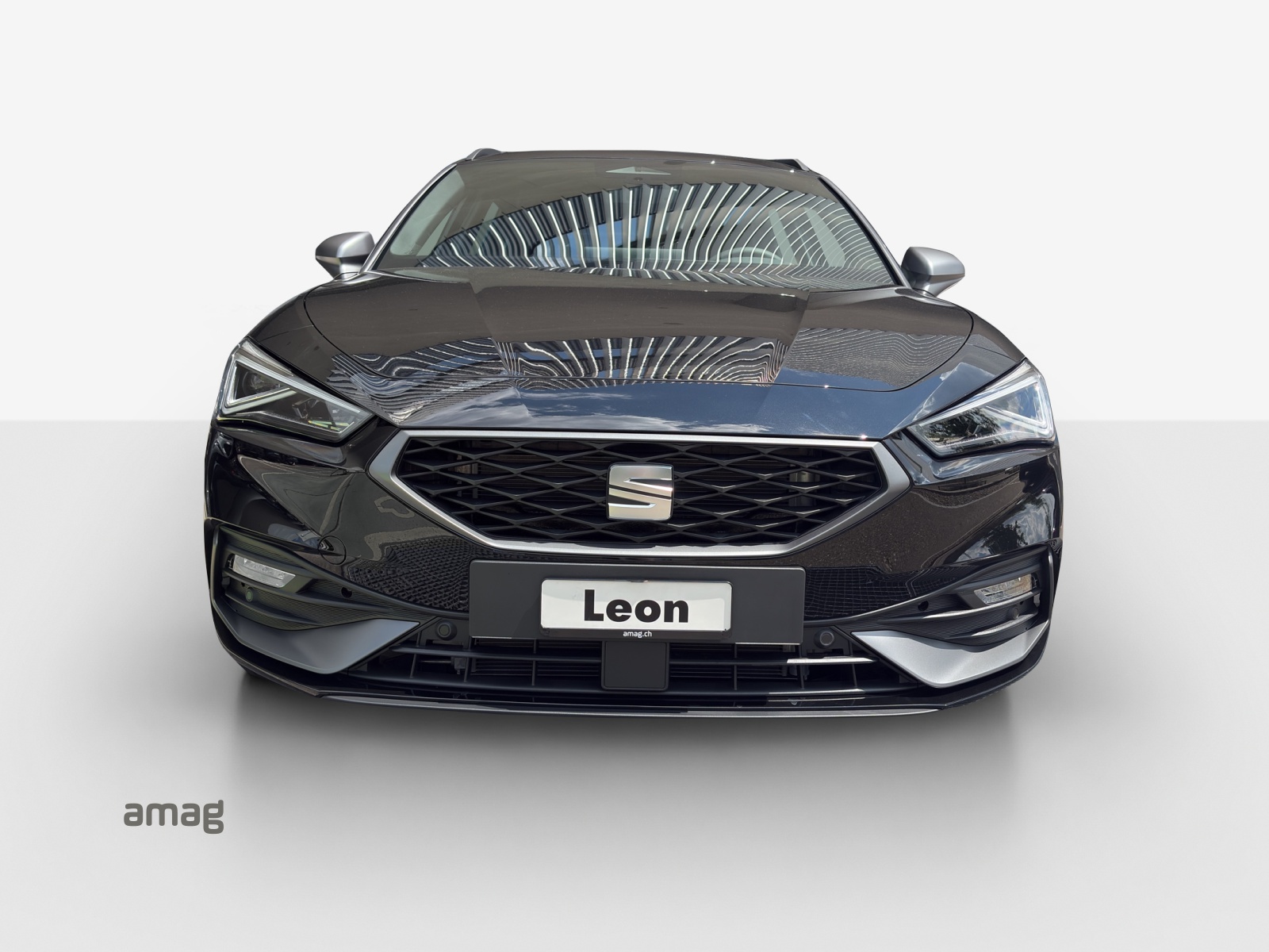 SEAT Leon ST 1.5 eHybrid pHEV DSG FR-image-6