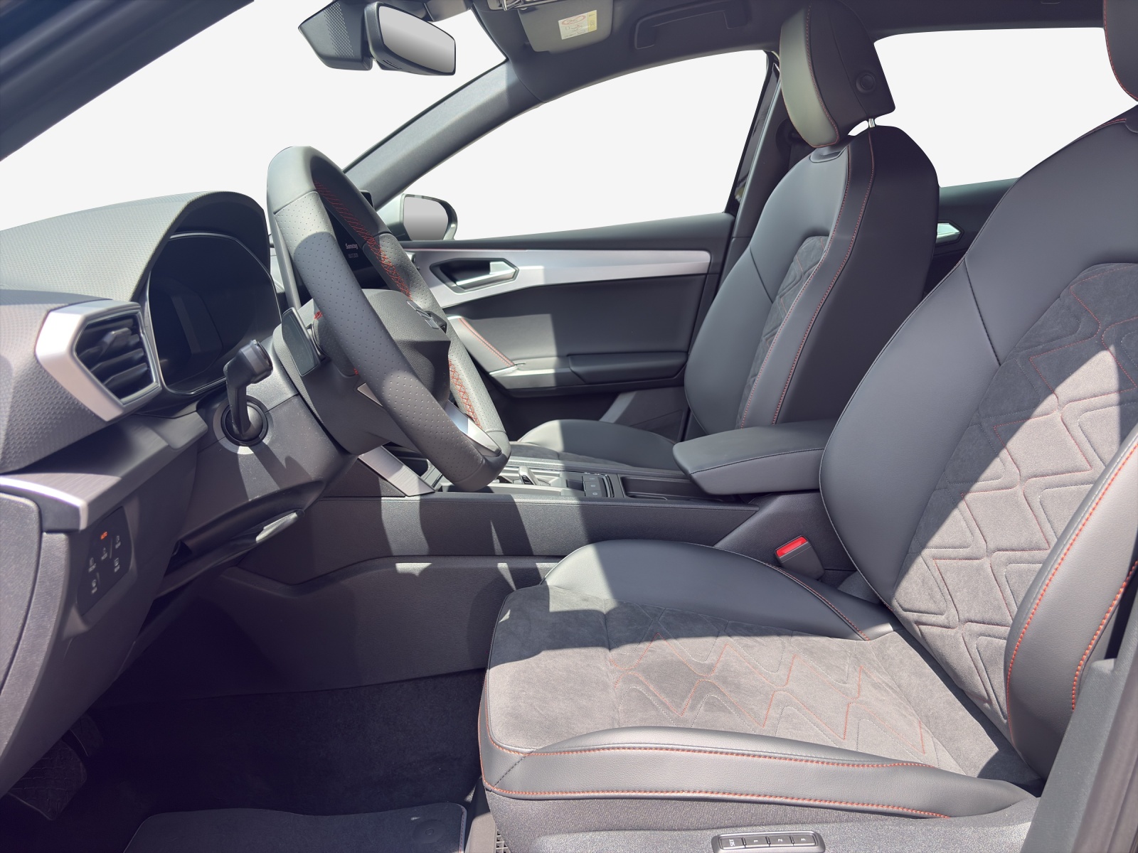 SEAT Leon ST 1.5 eHybrid pHEV DSG FR-image-7