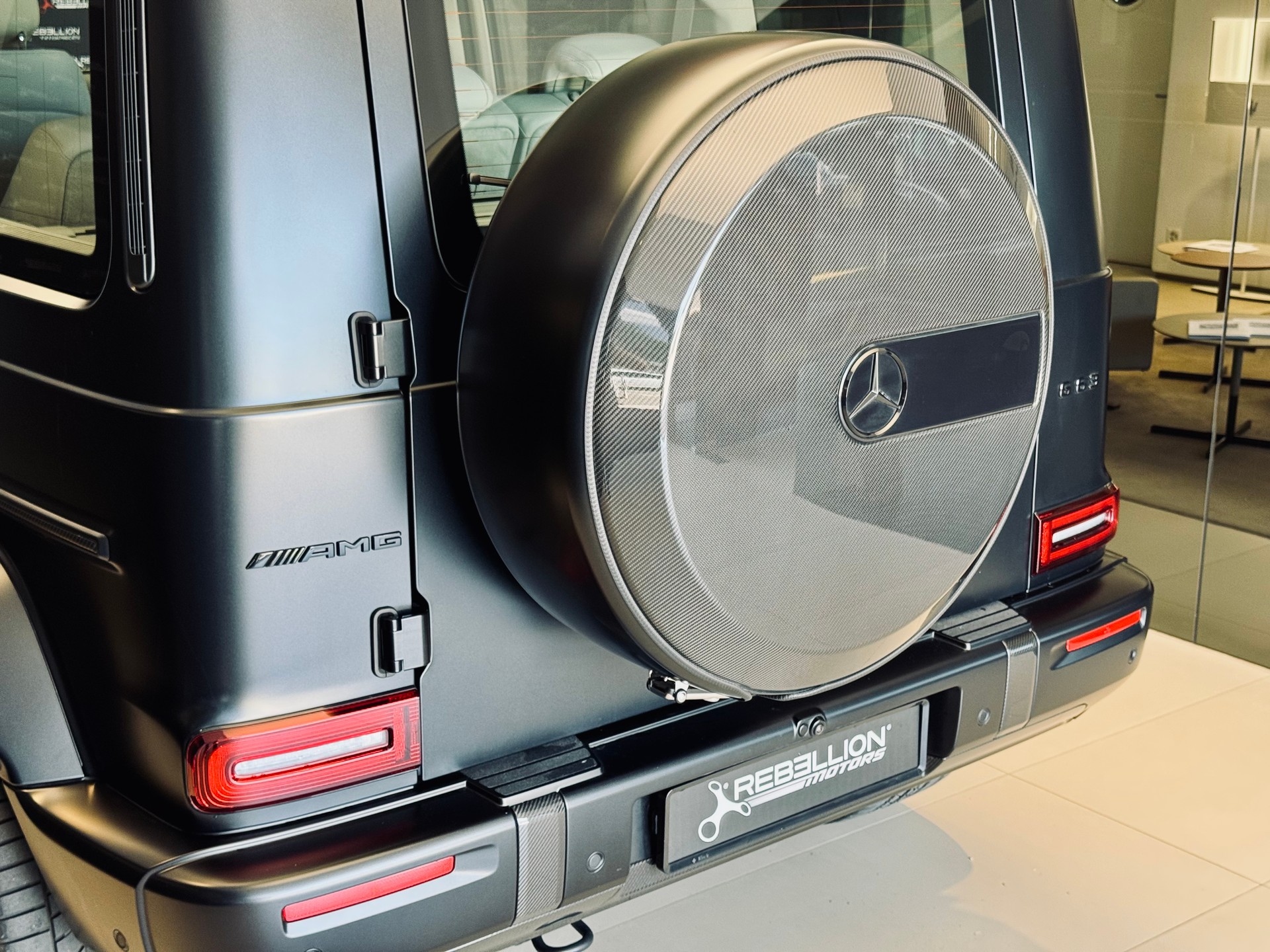 MERCEDES-BENZ G 63 AMG 9G-Tronic-image-8