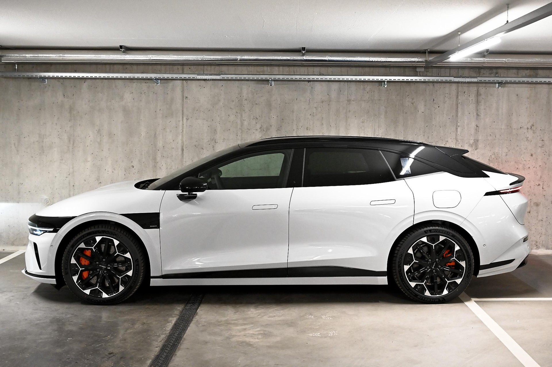 ZEEKR 7GT Privilege AWD-image-6